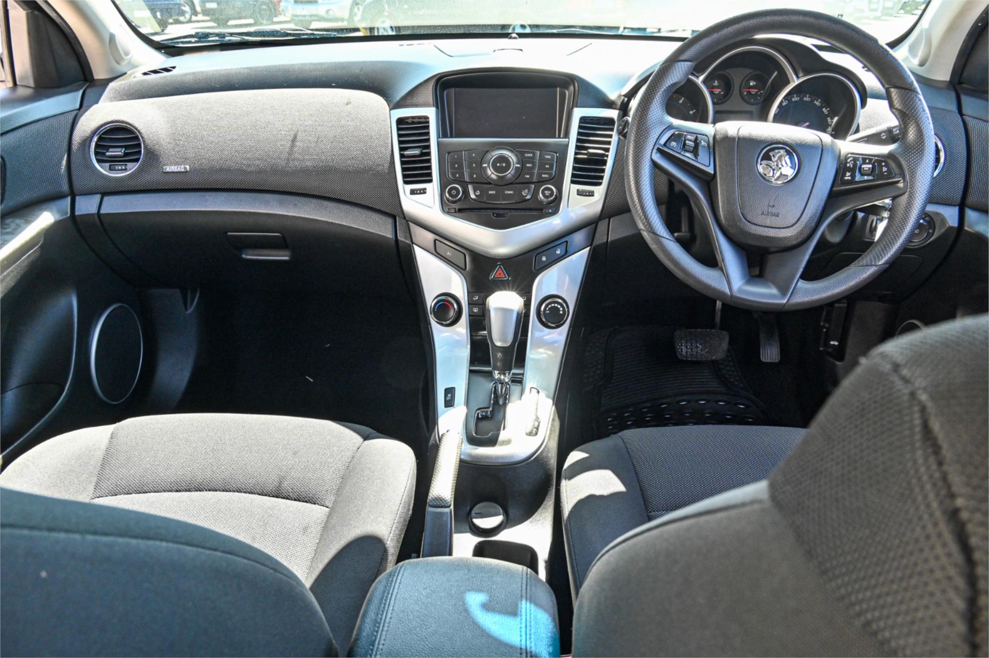 2014 HOLDEN CRUZE JH MY14 EQUIPE 6 SP AUTOMATIC 5D HATCHBACK