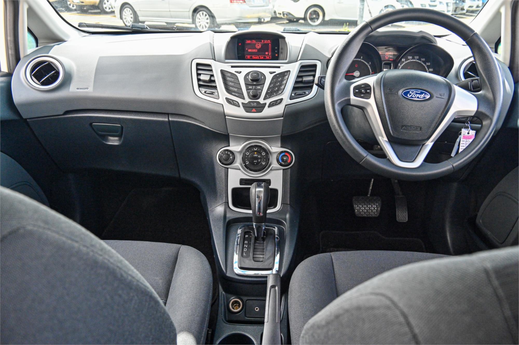 2011 FORD FIESTA WT CL 6 SP AUTOMATIC 5D HATCHBACK