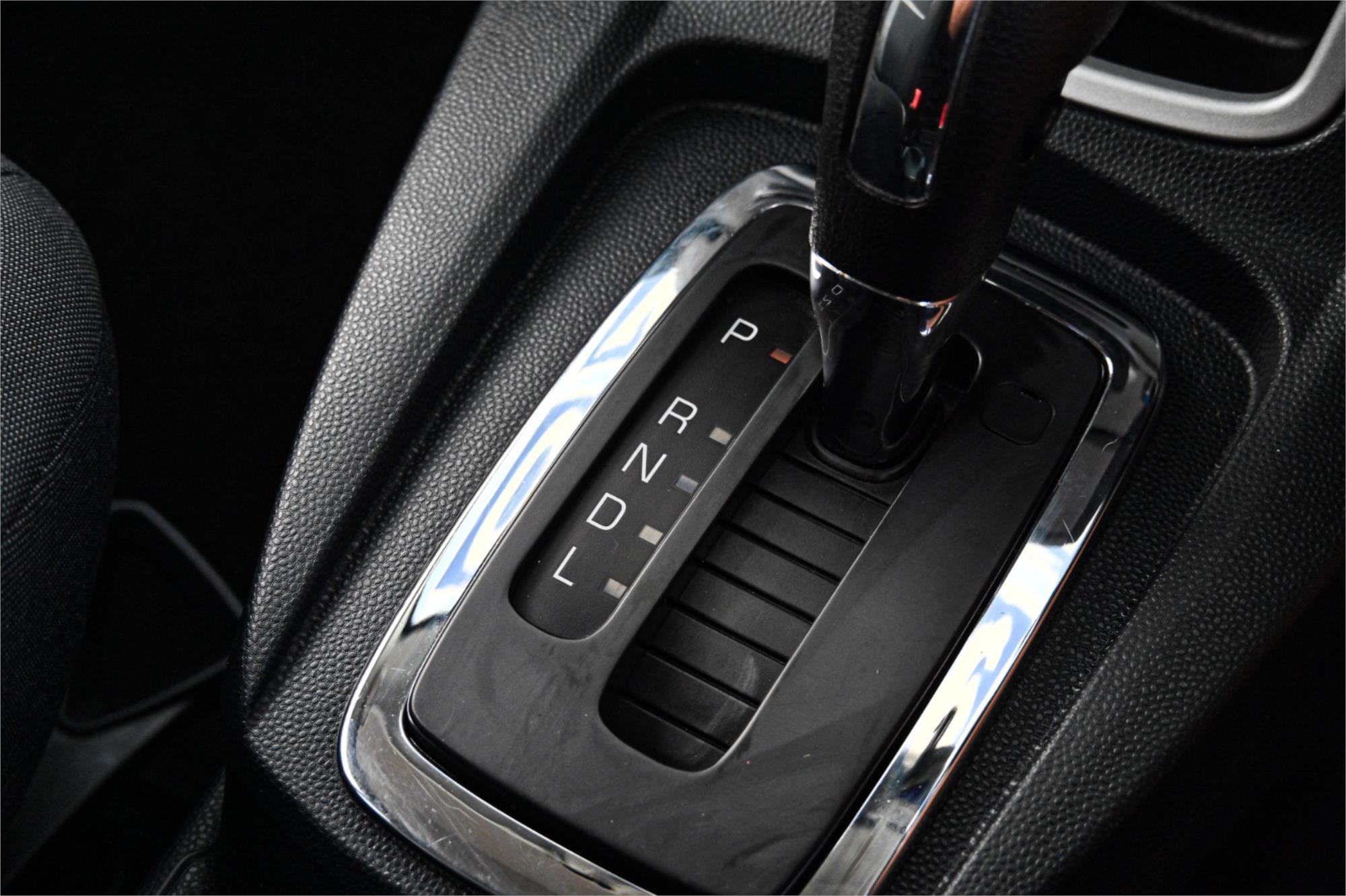 2011 FORD FIESTA WT CL 6 SP AUTOMATIC 5D HATCHBACK