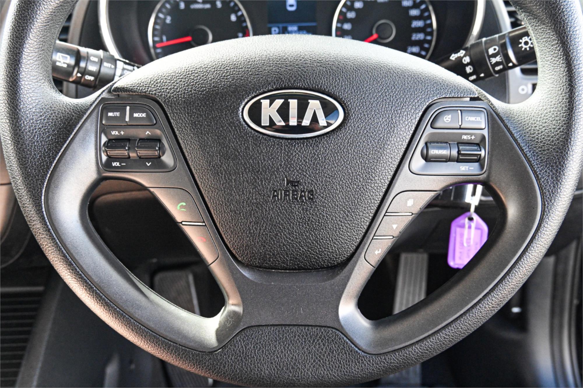 2015 KIA CERATO YD MY15 S 6 SP AUTOMATIC 5D HATCHBACK