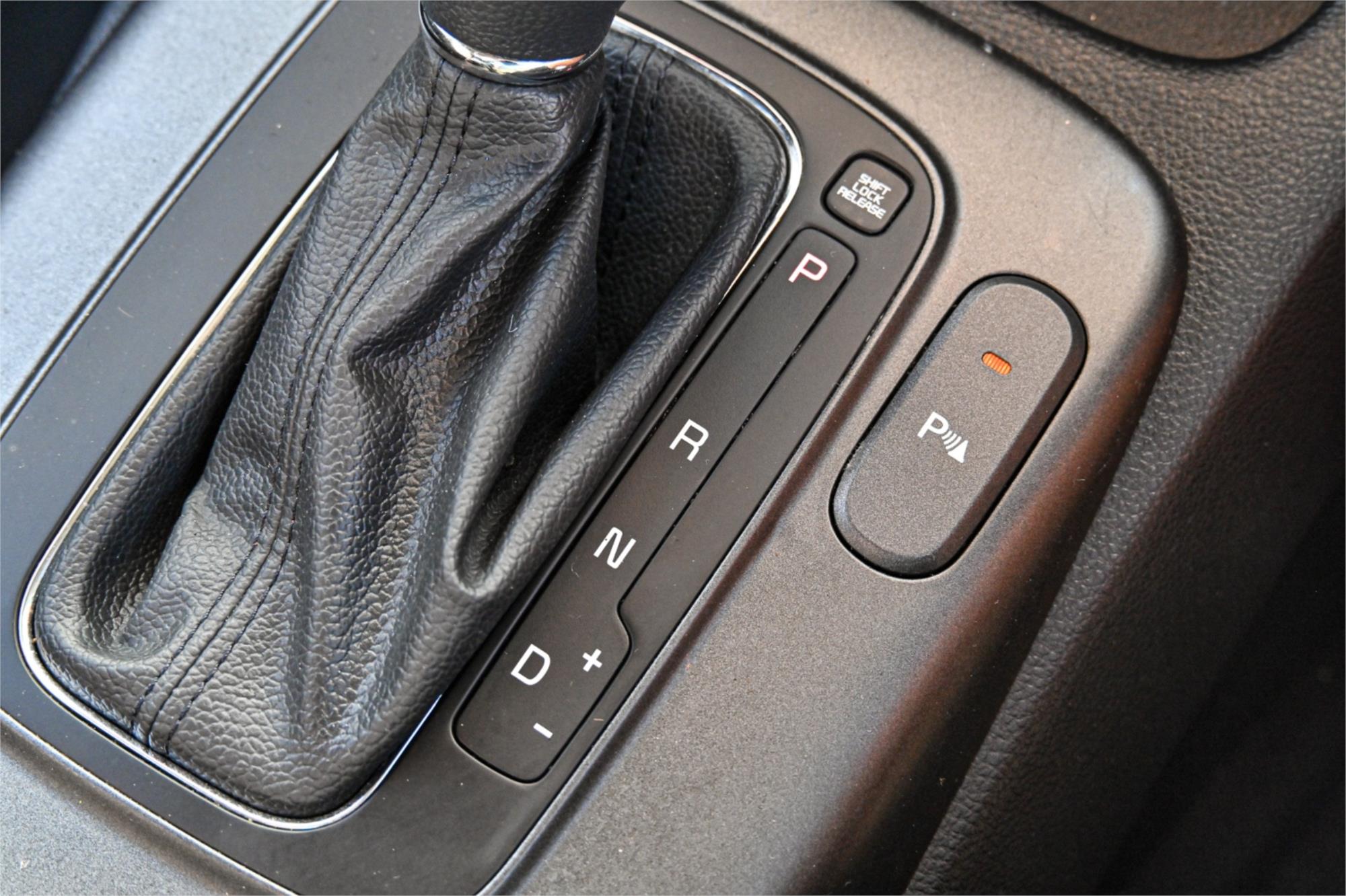 2015 KIA CERATO YD MY15 S 6 SP AUTOMATIC 5D HATCHBACK