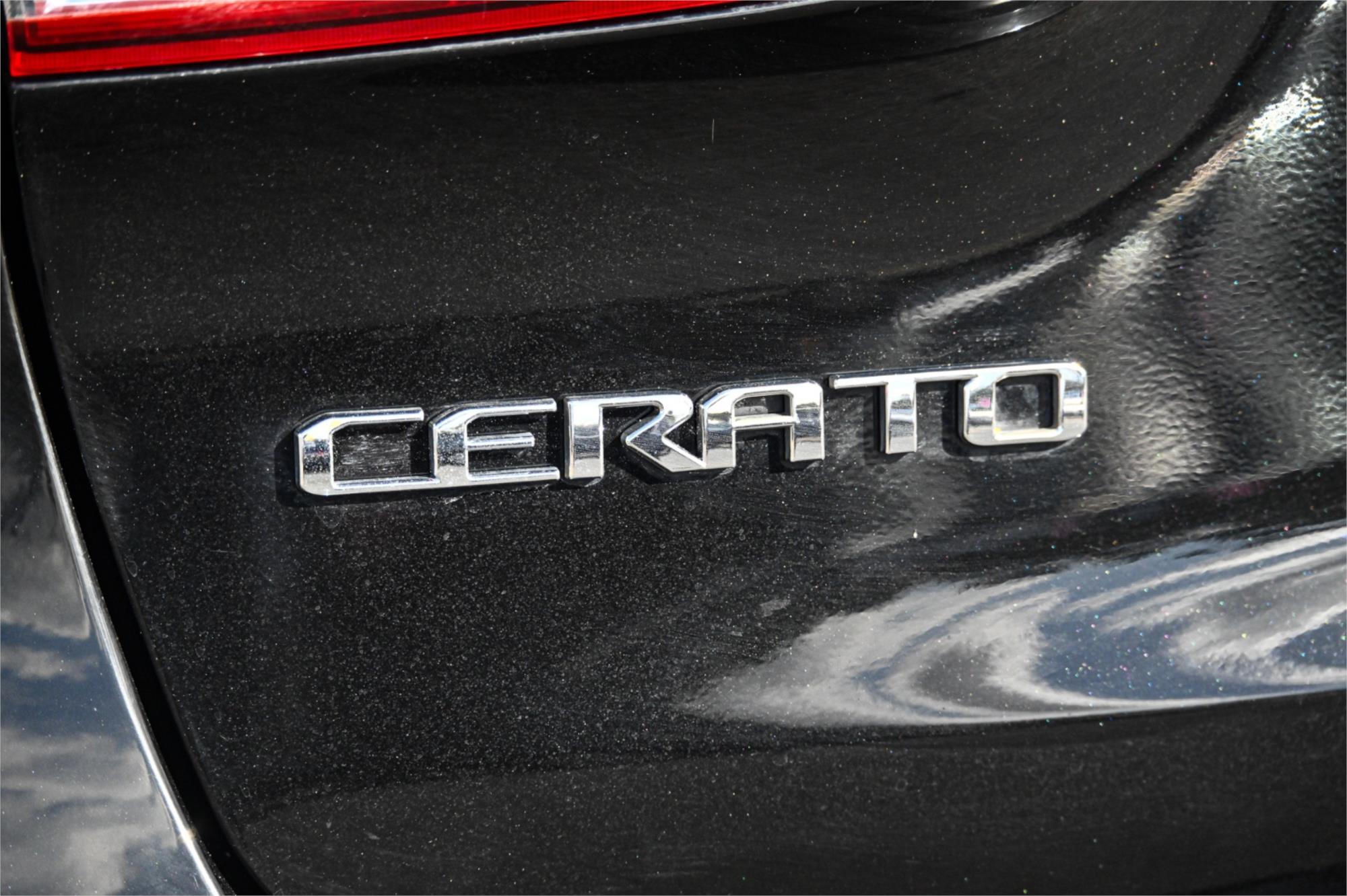 2015 KIA CERATO YD MY15 S 6 SP AUTOMATIC 5D HATCHBACK