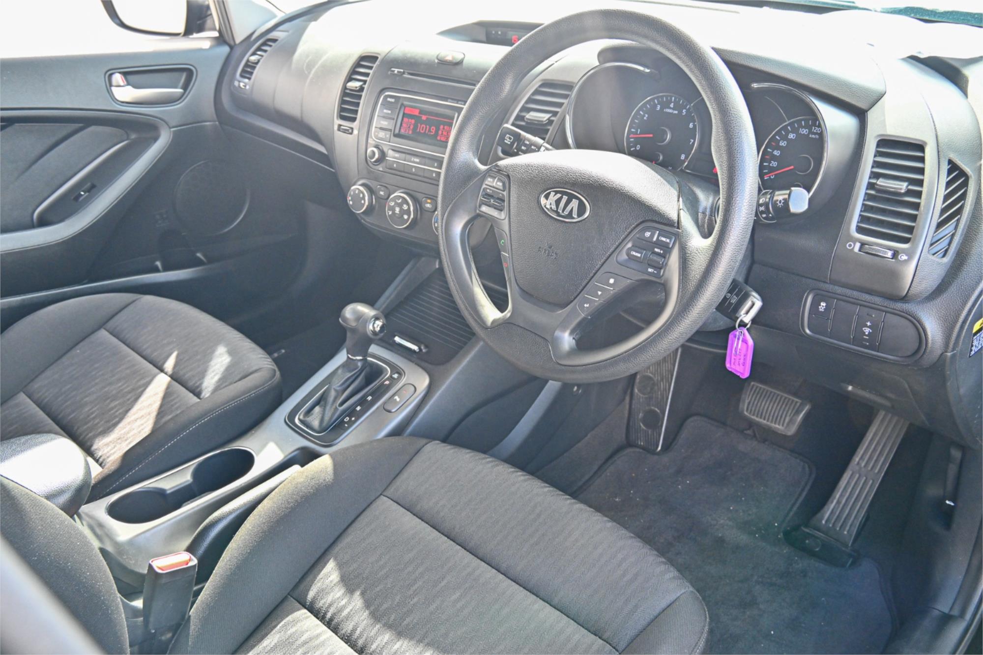 2015 KIA CERATO YD MY15 S 6 SP AUTOMATIC 5D HATCHBACK