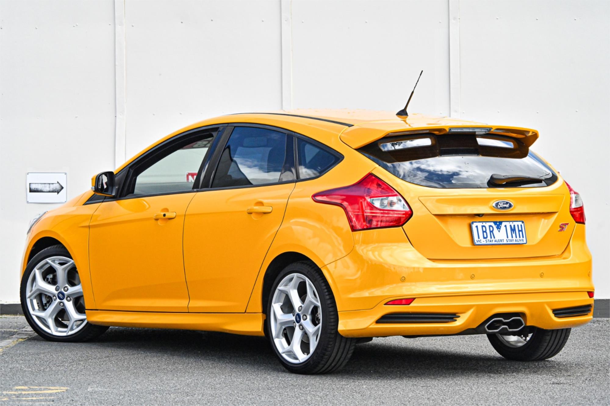 2012 FORD FOCUS LW MK2 ST 6 SP MANUAL 5D HATCHBACK