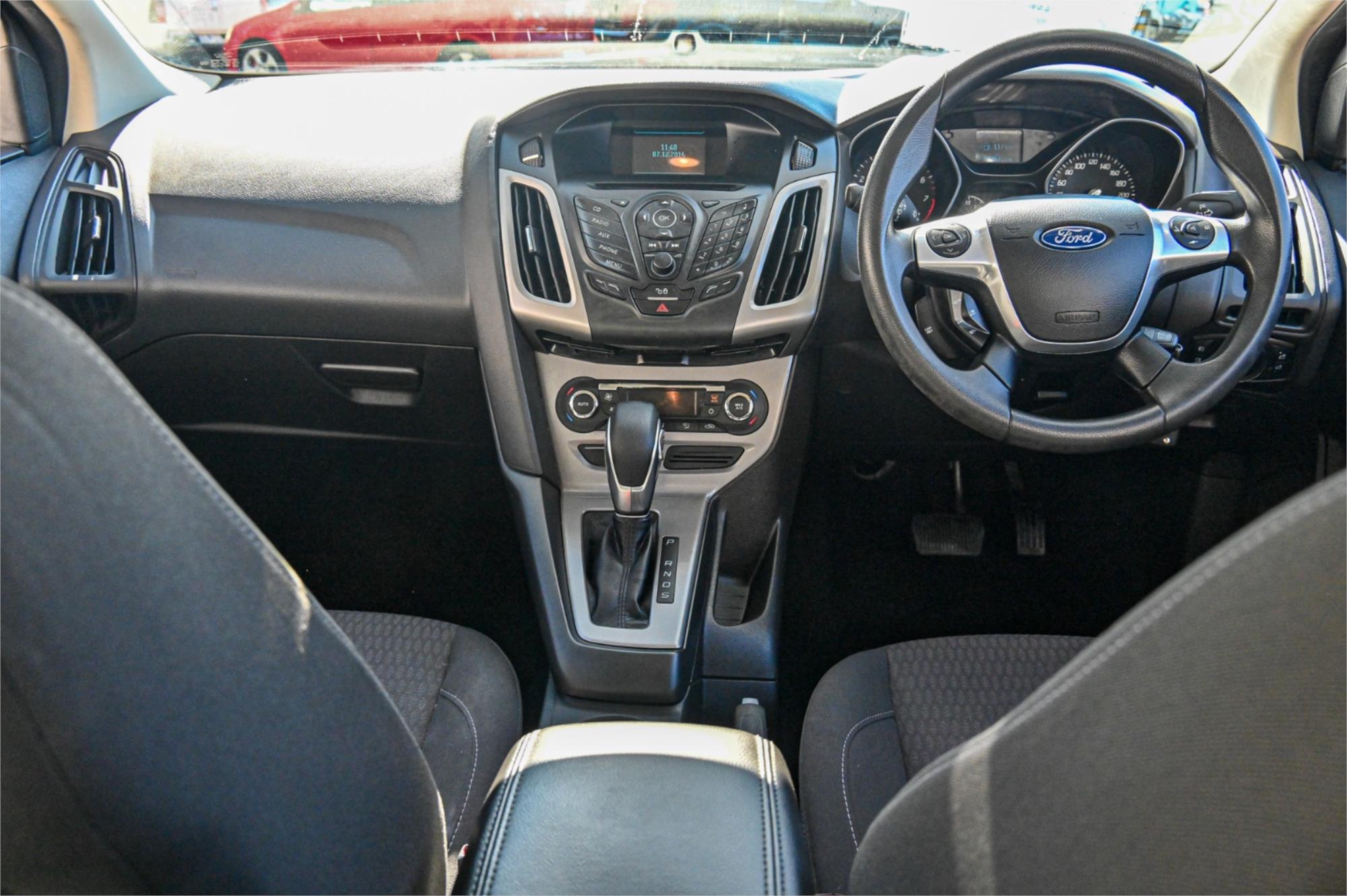2015 FORD FOCUS LW MK2 MY14 TREND 6 SP AUTOMATIC 4D SEDAN