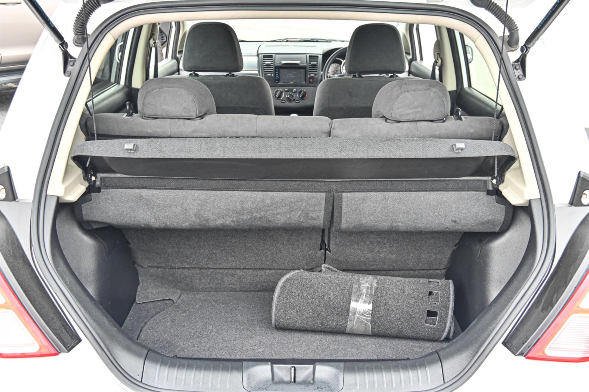 2011 NISSAN TIIDA C11 SERIES 3 MY10 ST 4 SP AUTOMATIC 5D HATCHBACK