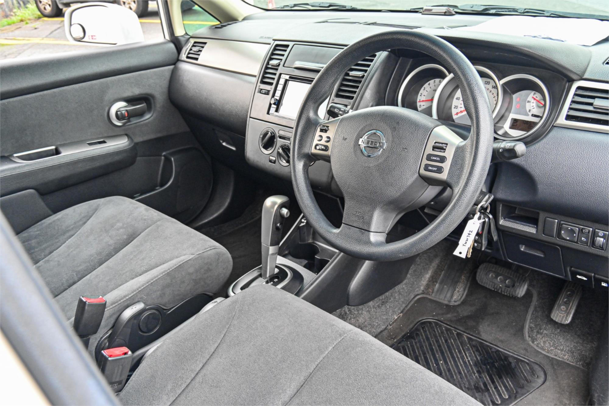 2011 NISSAN TIIDA C11 SERIES 3 MY10 ST 4 SP AUTOMATIC 5D HATCHBACK