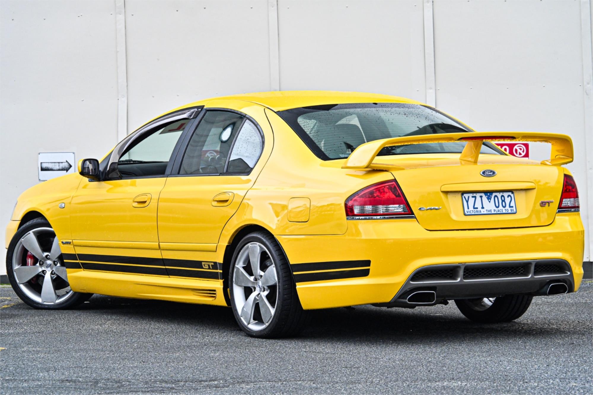 2005 FORD FPV BF GT 6 SP AUTO SEQ SPORTSHIFT 4D SEDAN