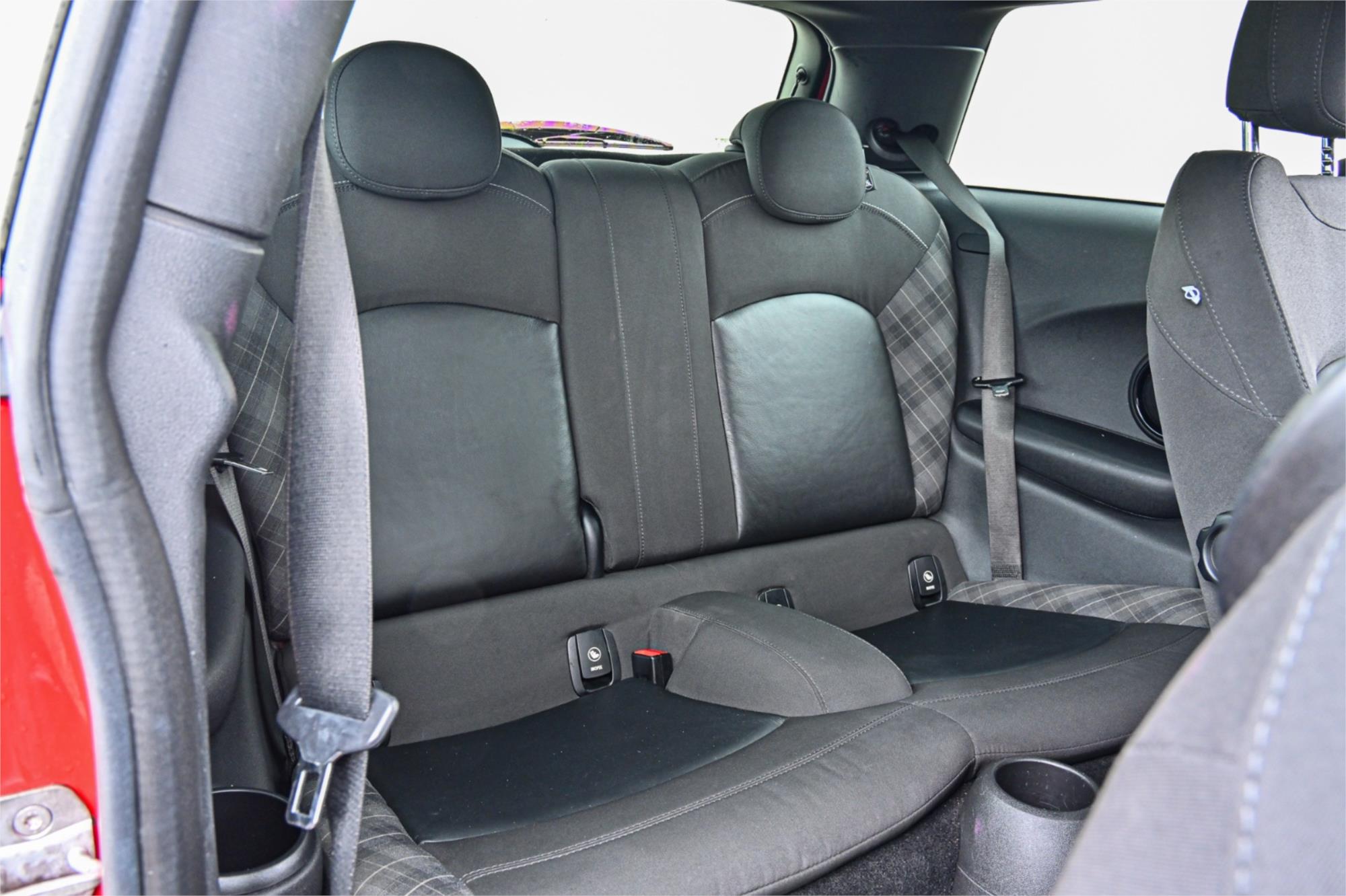 2014 MINI COOPER F56 6 SP AUTOMATIC 3D HATCHBACK