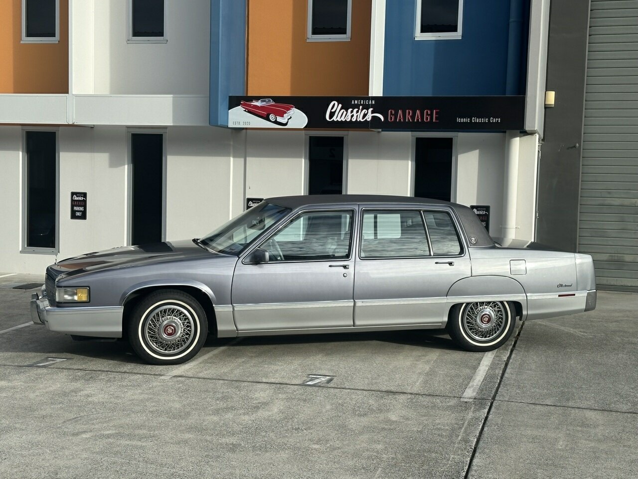 1989 CADILLAC FLEETWOOD 4 SP AUTOMATIC 4D SEDAN
