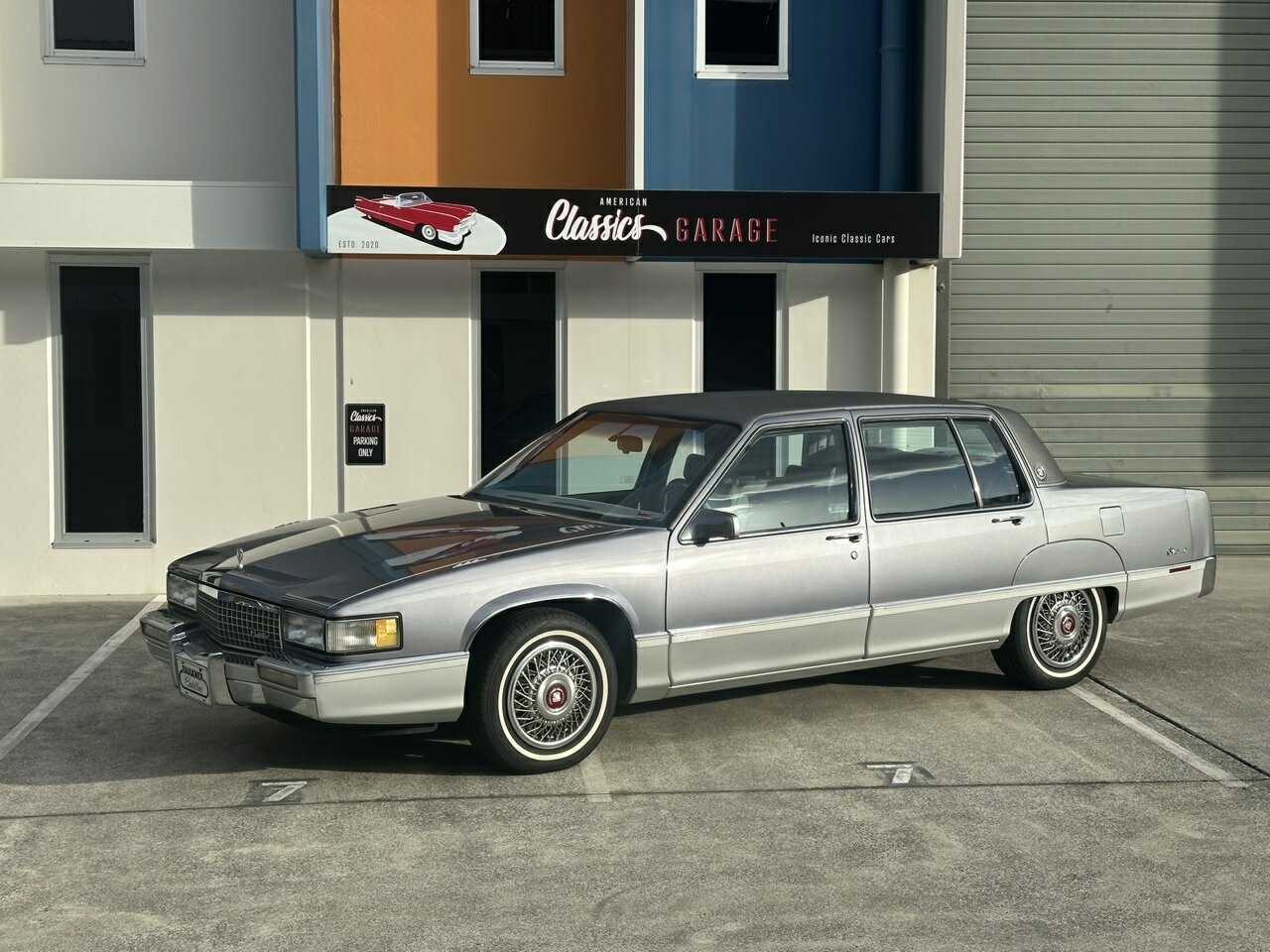 1989 CADILLAC FLEETWOOD 4 SP AUTOMATIC 4D SEDAN
