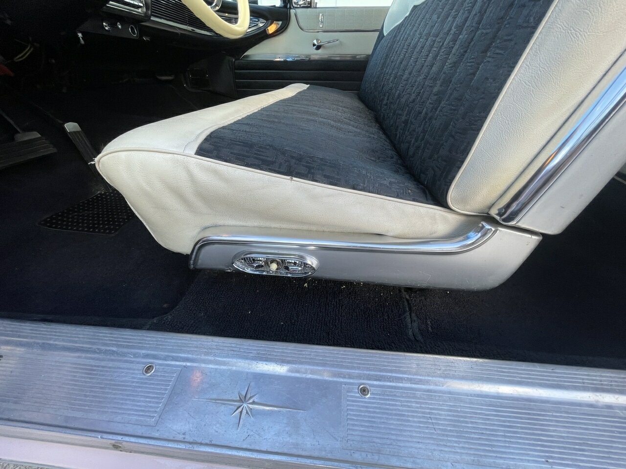 1959 LINCOLN PREMIERE 3 SP AUTOMATIC 2D COUPE