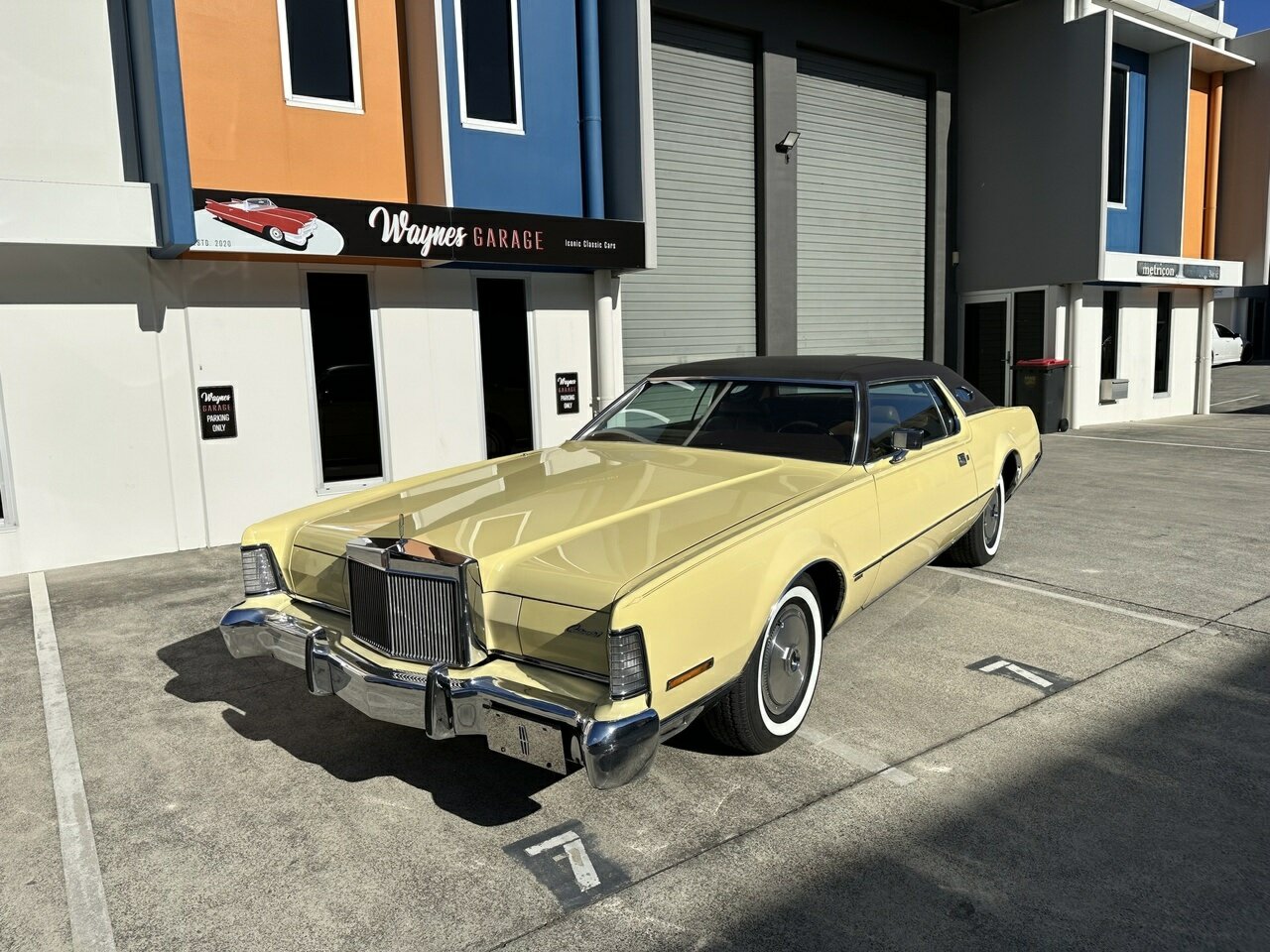 1973 LINCOLN MARK IV 3 SP AUTOMATIC 2D COUPE
