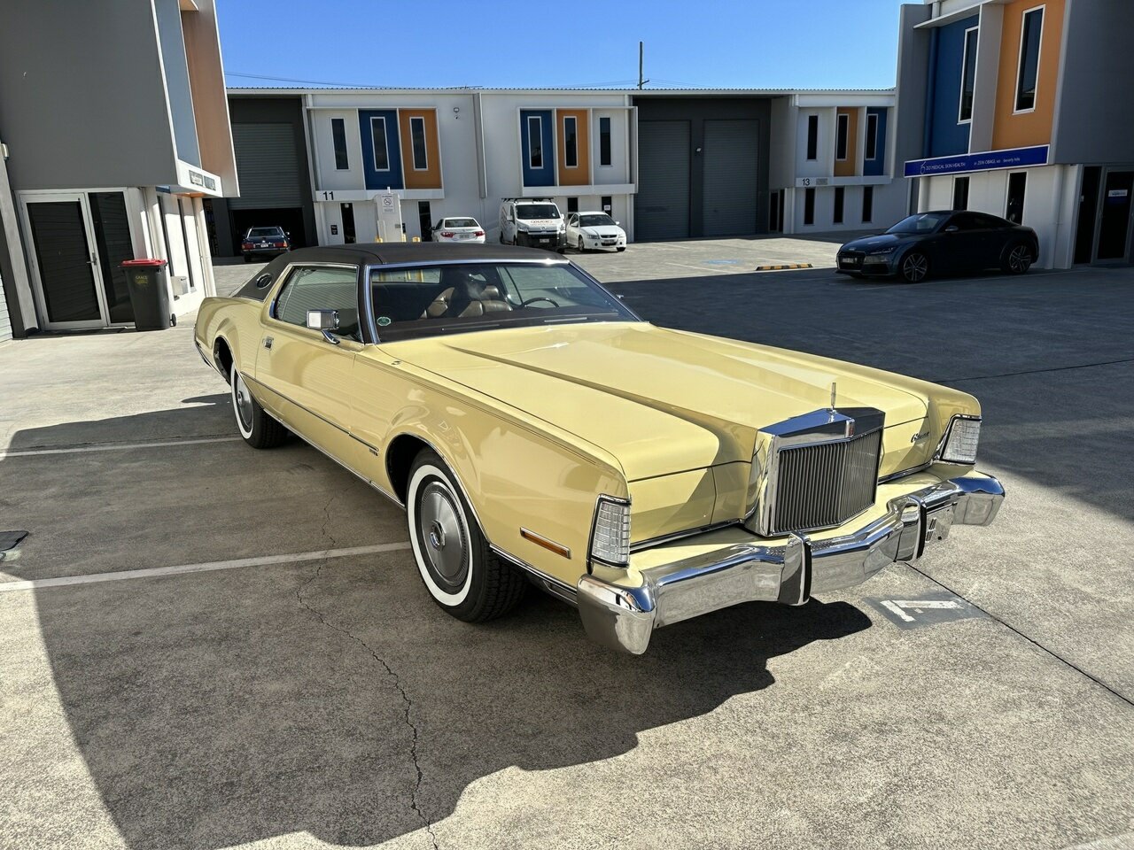1973 LINCOLN MARK IV 3 SP AUTOMATIC 2D COUPE