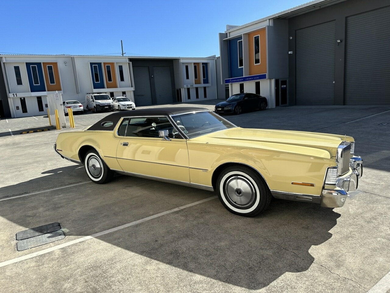 1973 LINCOLN MARK IV 3 SP AUTOMATIC 2D COUPE