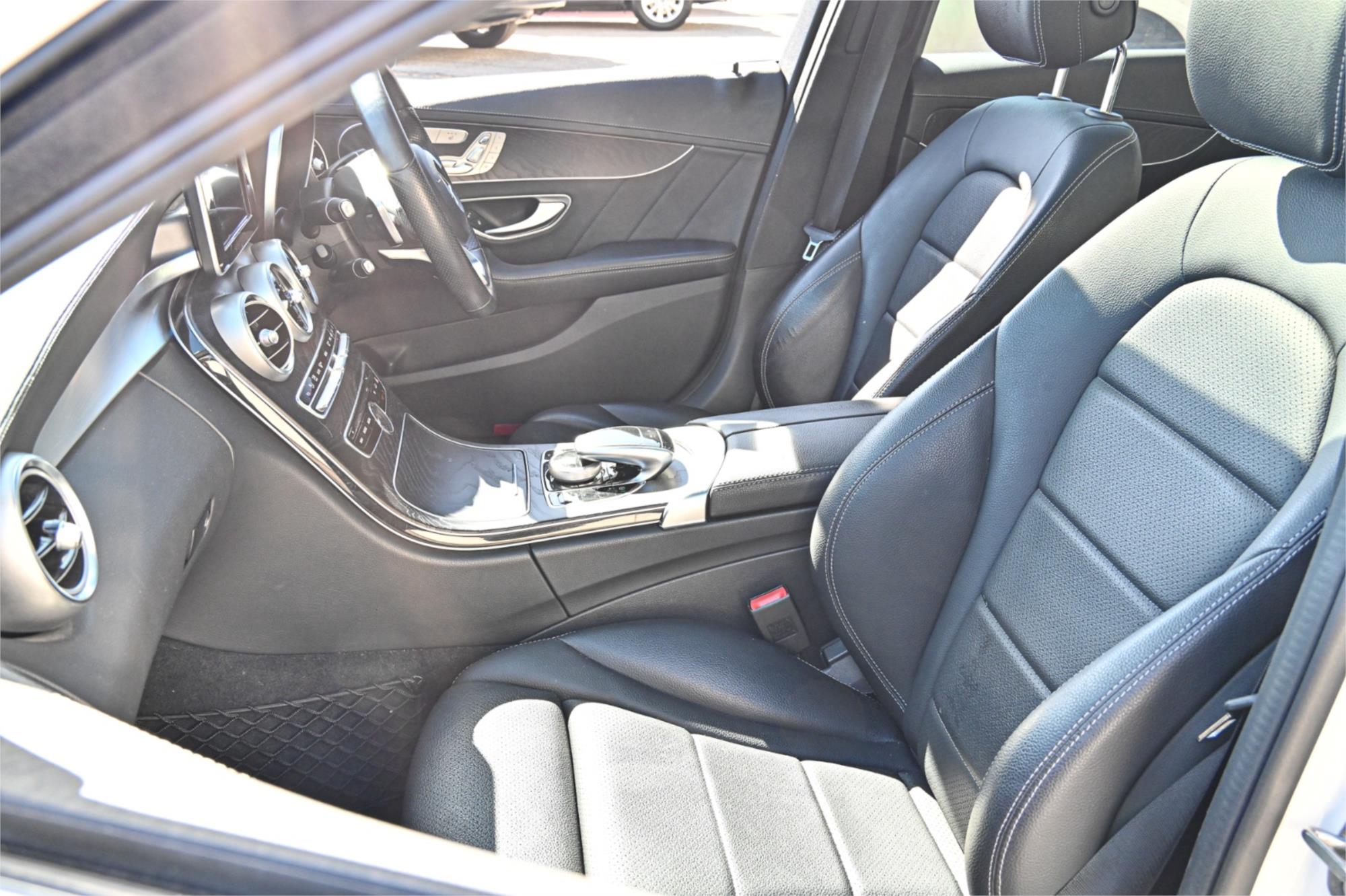 2017 MERCEDES-BENZ C200 205 MY17 9 SP AUTOMATIC G-TRONIC 4D SEDAN