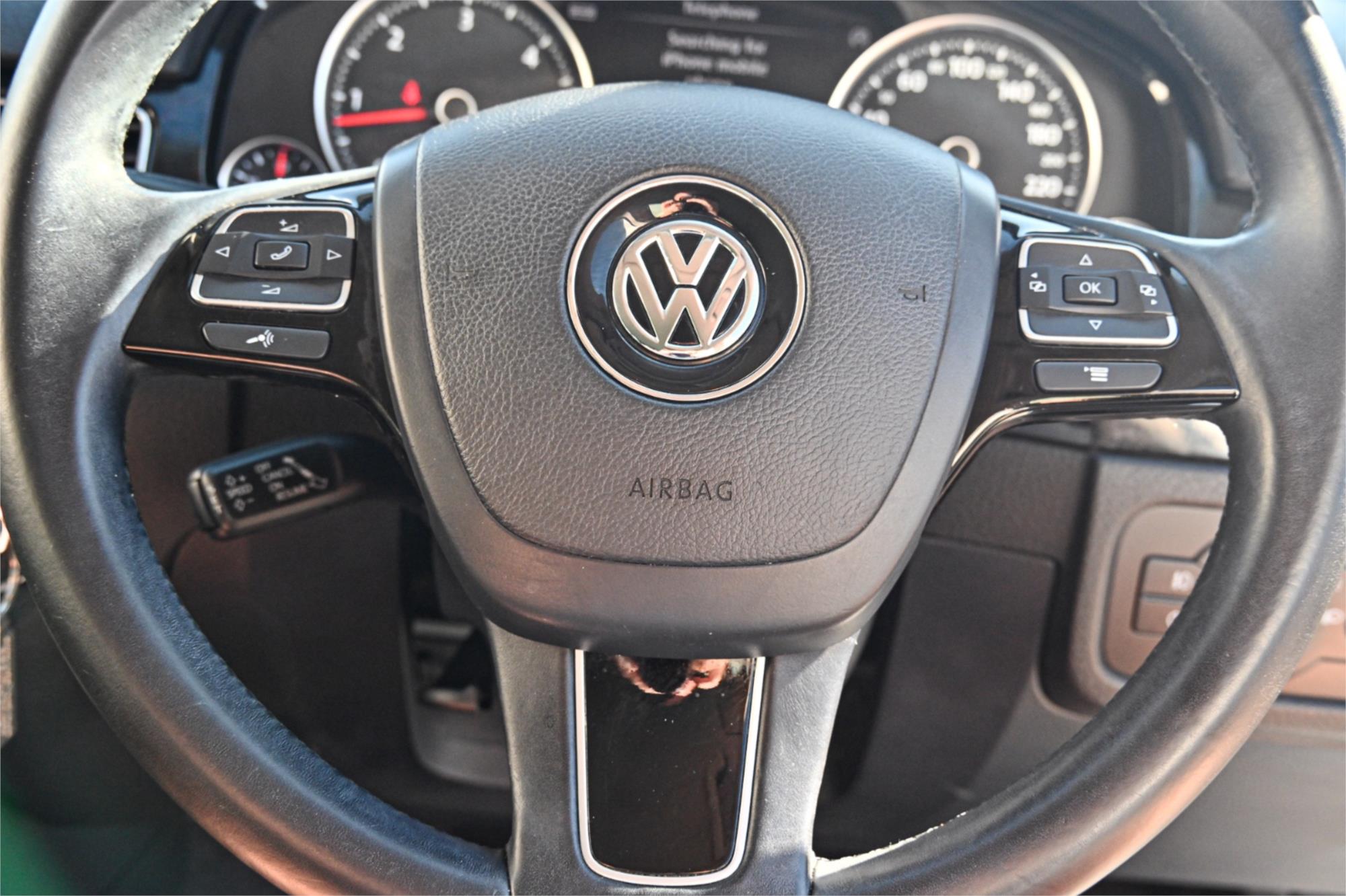2013 VOLKSWAGEN TOUAREG 7P MY14 150 TDI 8 SP AUTOMATIC 4D WAGON