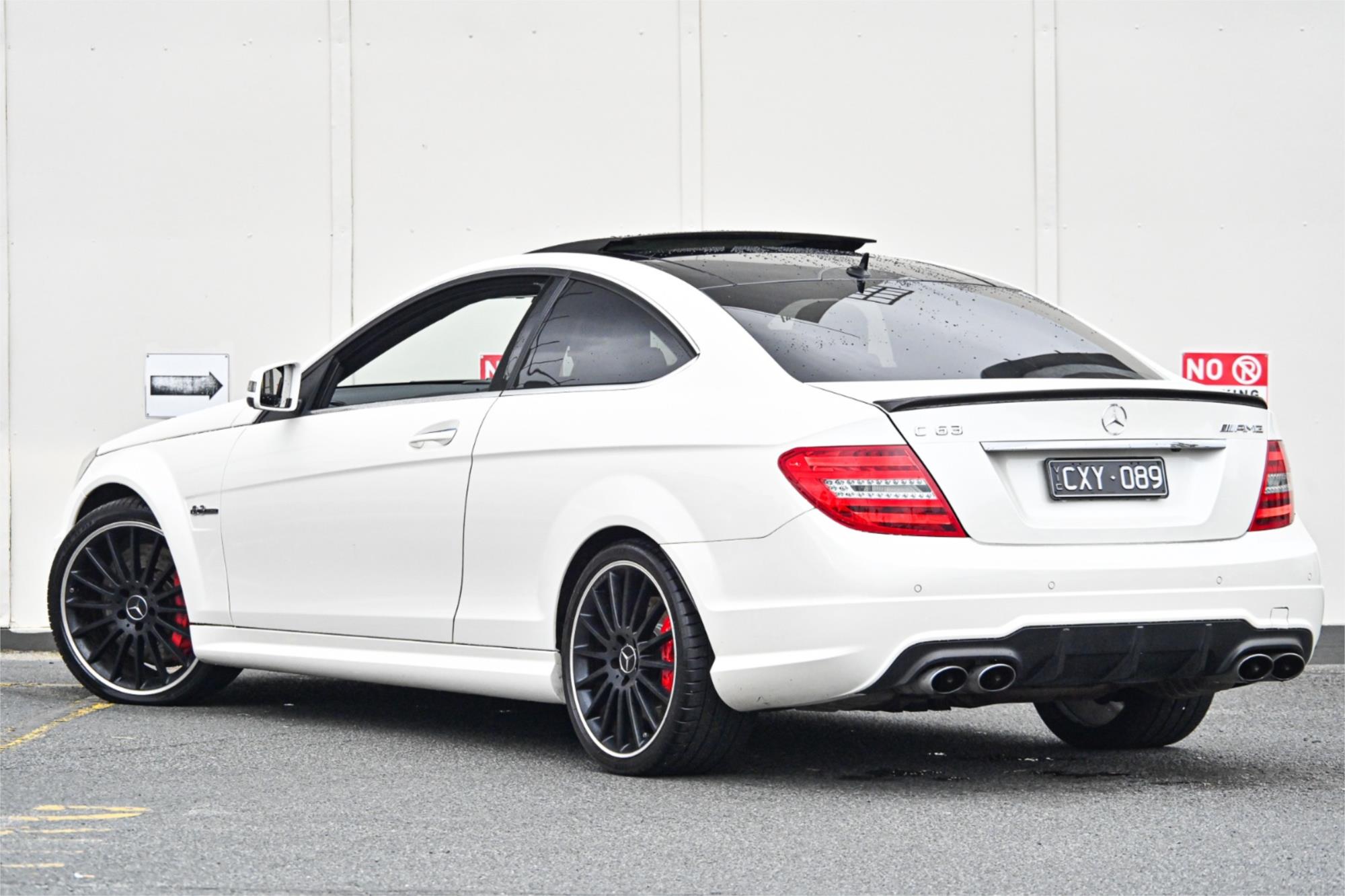 2011 MERCEDES-BENZ C63 W204 MY11 AMG 7 SP AUTOMATIC G-TRONIC 2D COUPE