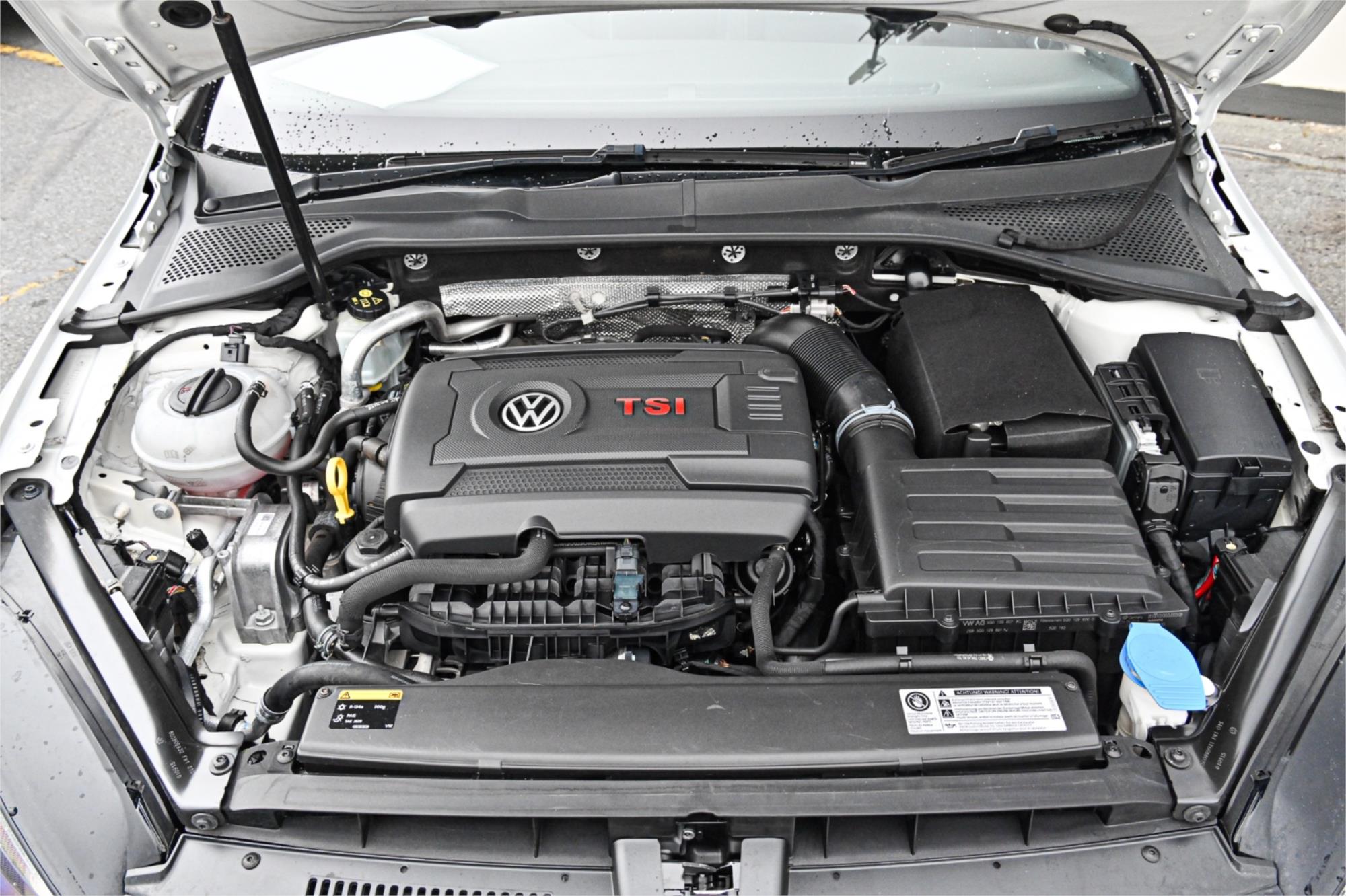 2015 VOLKSWAGEN GOLF AU MY15 GTI 6 SP AUTO DIRECT SHIFT 5D HATCHBACK
