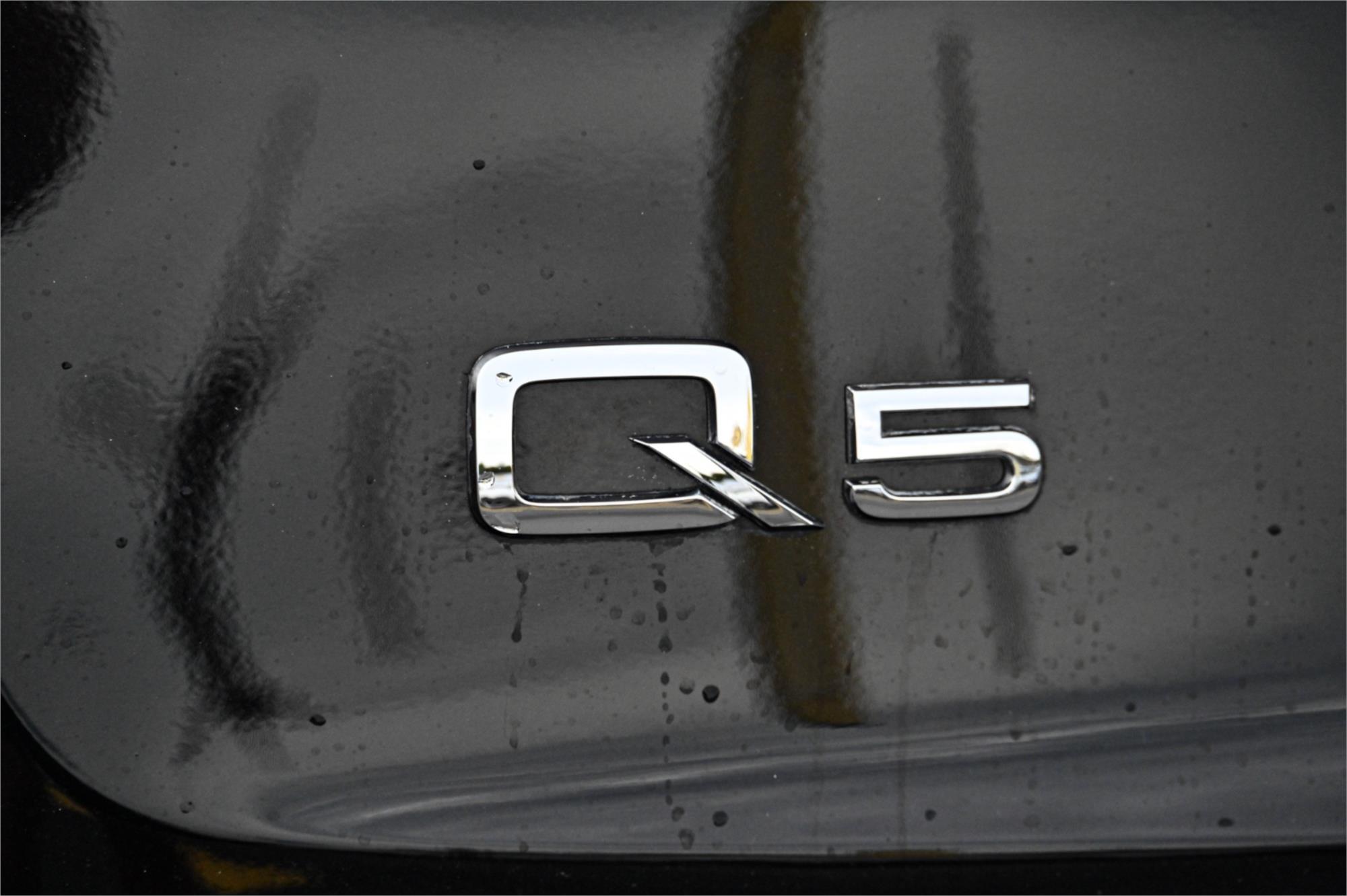 2018 AUDI Q5 FY MY19 45 TFSI QUATTRO SPORT 7 SP AUTO S-TRONIC 4D WAGON
