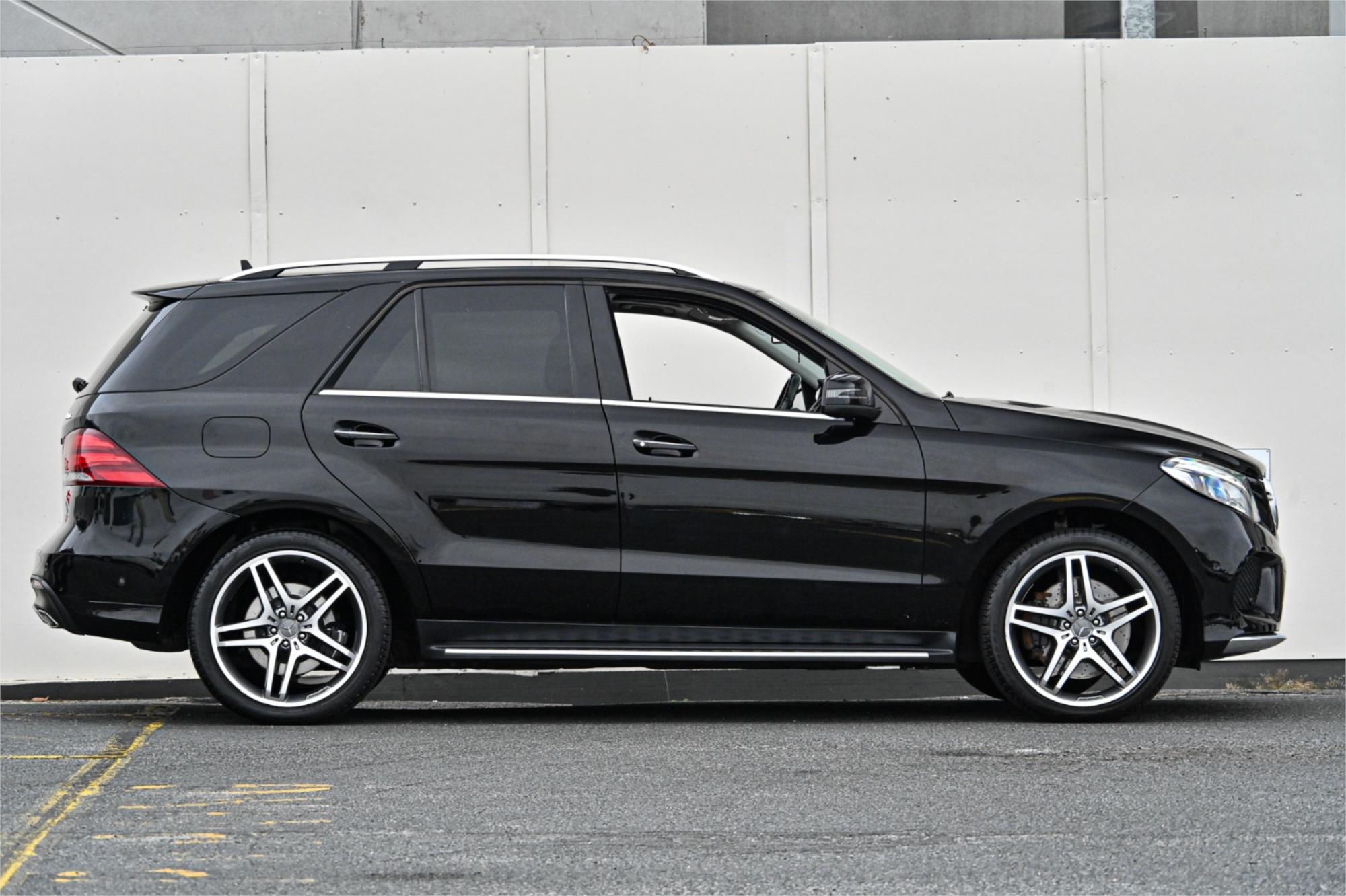 2016 MERCEDES-BENZ GLE 166 400 7 SP AUTOMATIC 4D WAGON