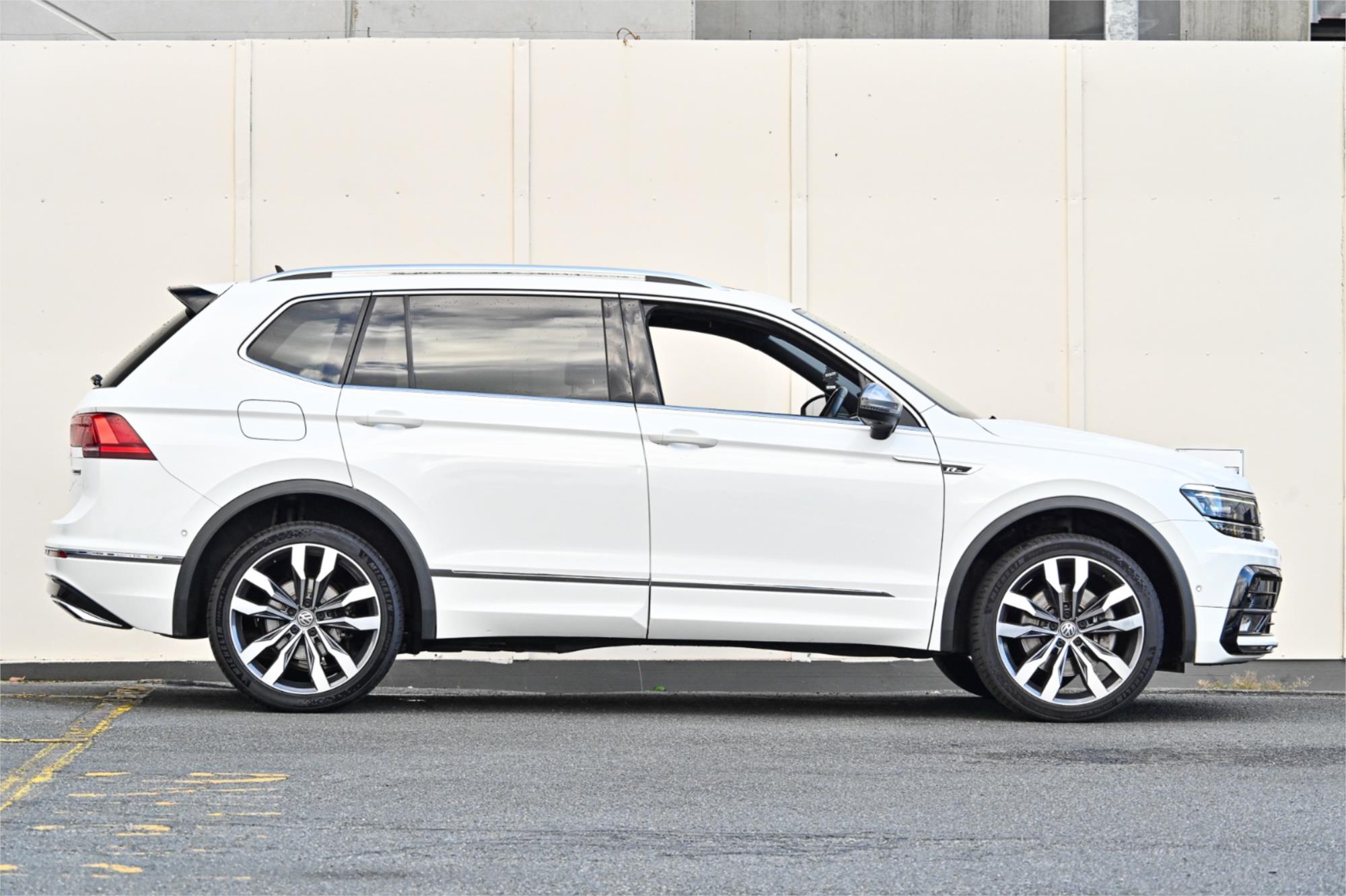 2020 VOLKSWAGEN TIGUAN 5NA MY20 162 TSI HIGHLINE 7 SP AUTO DIRECT SHIFT 4D WAGON