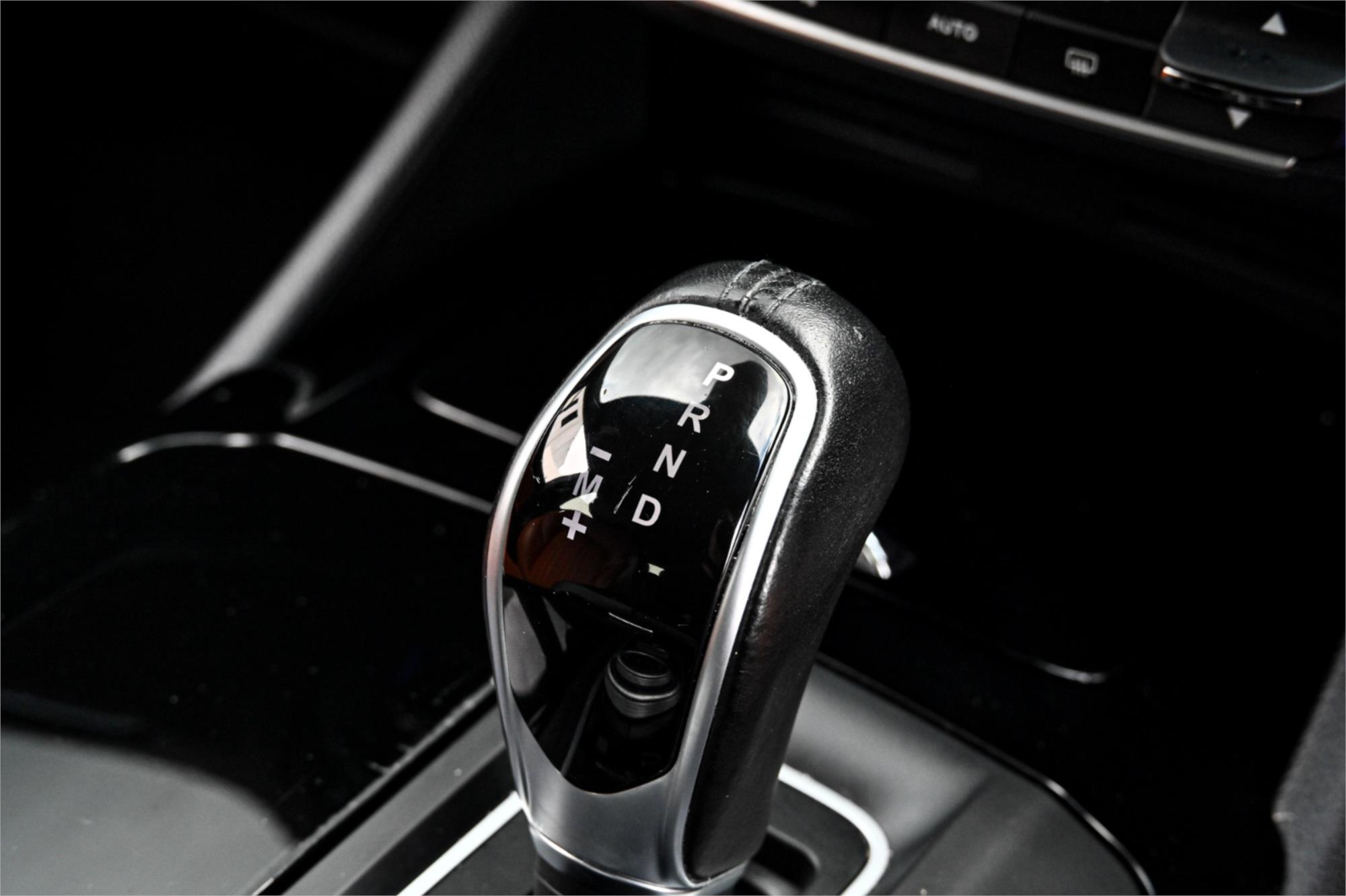 2017 MASERATI LEVANTE M161 MY17 8 SP AUTOMATIC 4D WAGON