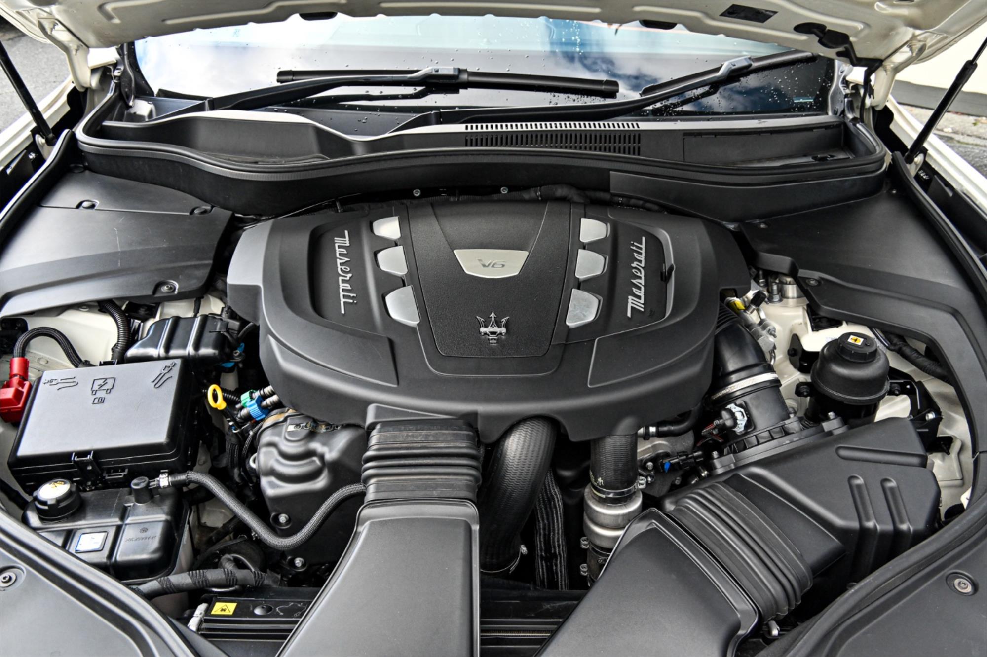 2017 MASERATI LEVANTE M161 MY17 8 SP AUTOMATIC 4D WAGON