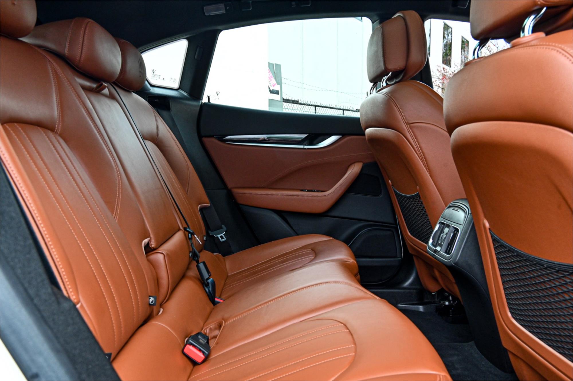 2017 MASERATI LEVANTE M161 MY17 8 SP AUTOMATIC 4D WAGON