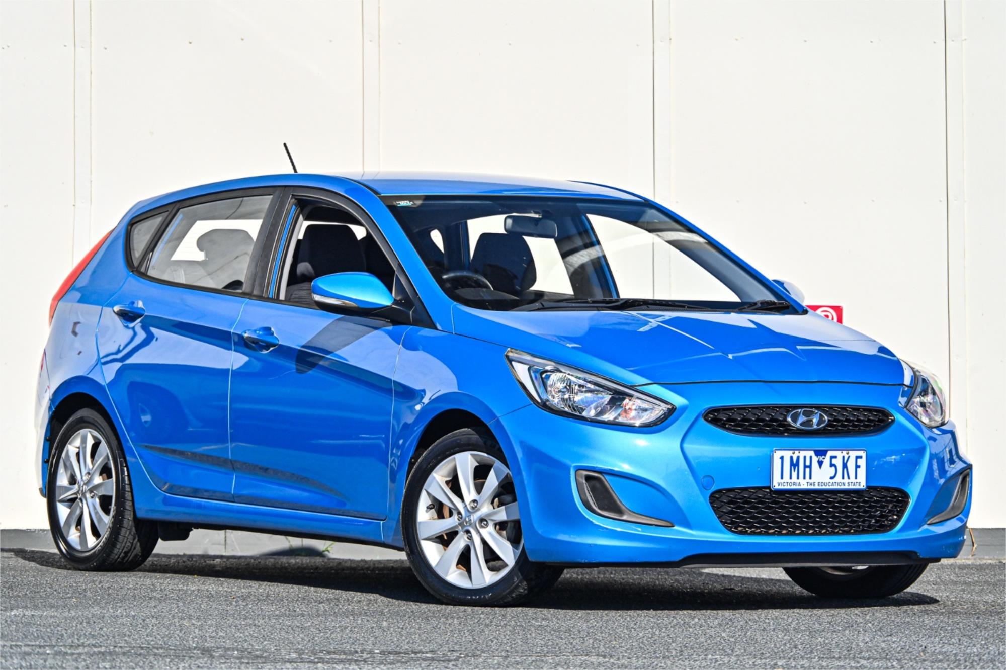 2018 HYUNDAI ACCENT RB6 MY18 SPORT 6 SP AUTOMATIC 5D HATCHBACK
