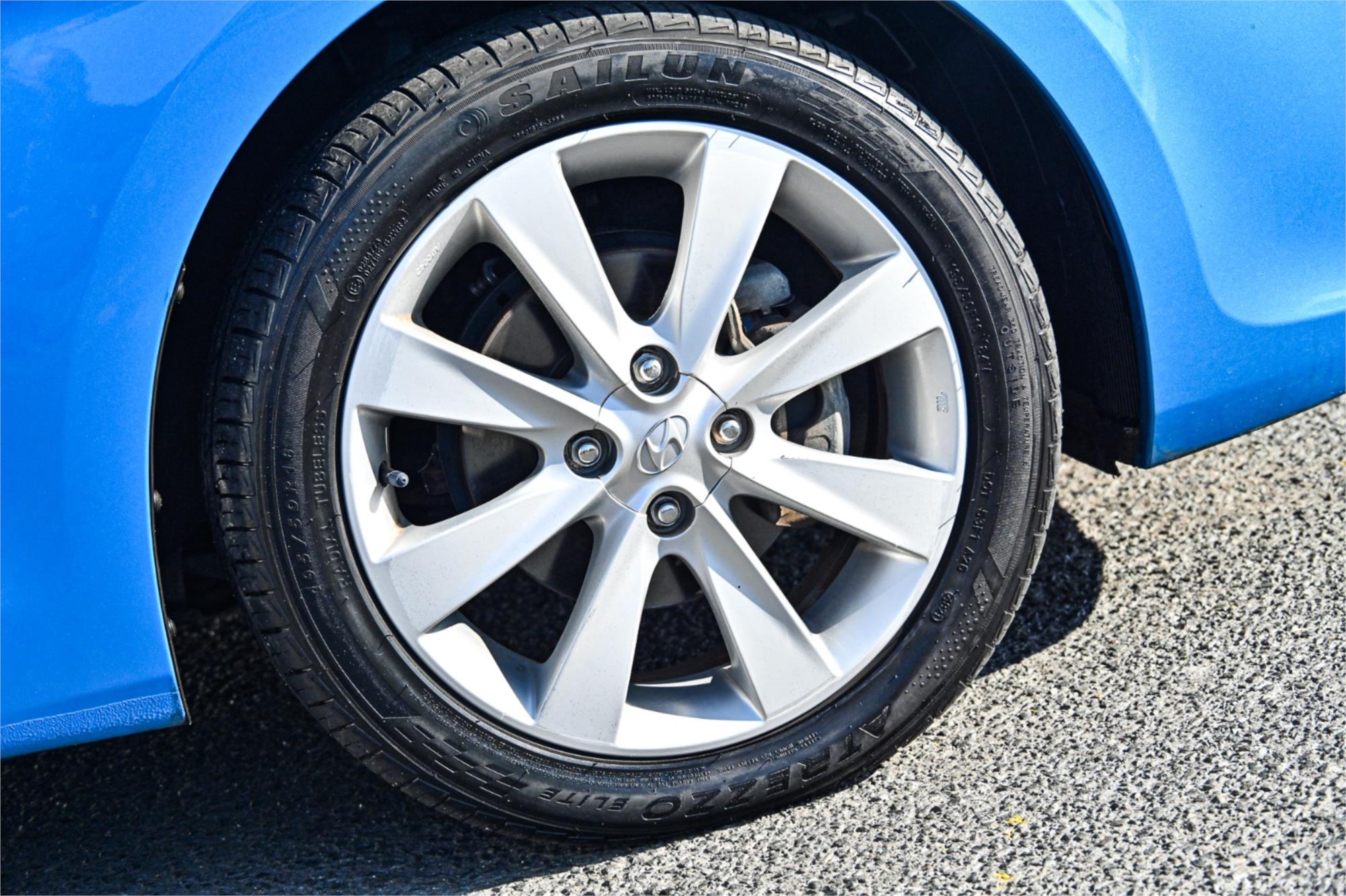 2018 HYUNDAI ACCENT RB6 MY18 SPORT 6 SP AUTOMATIC 5D HATCHBACK