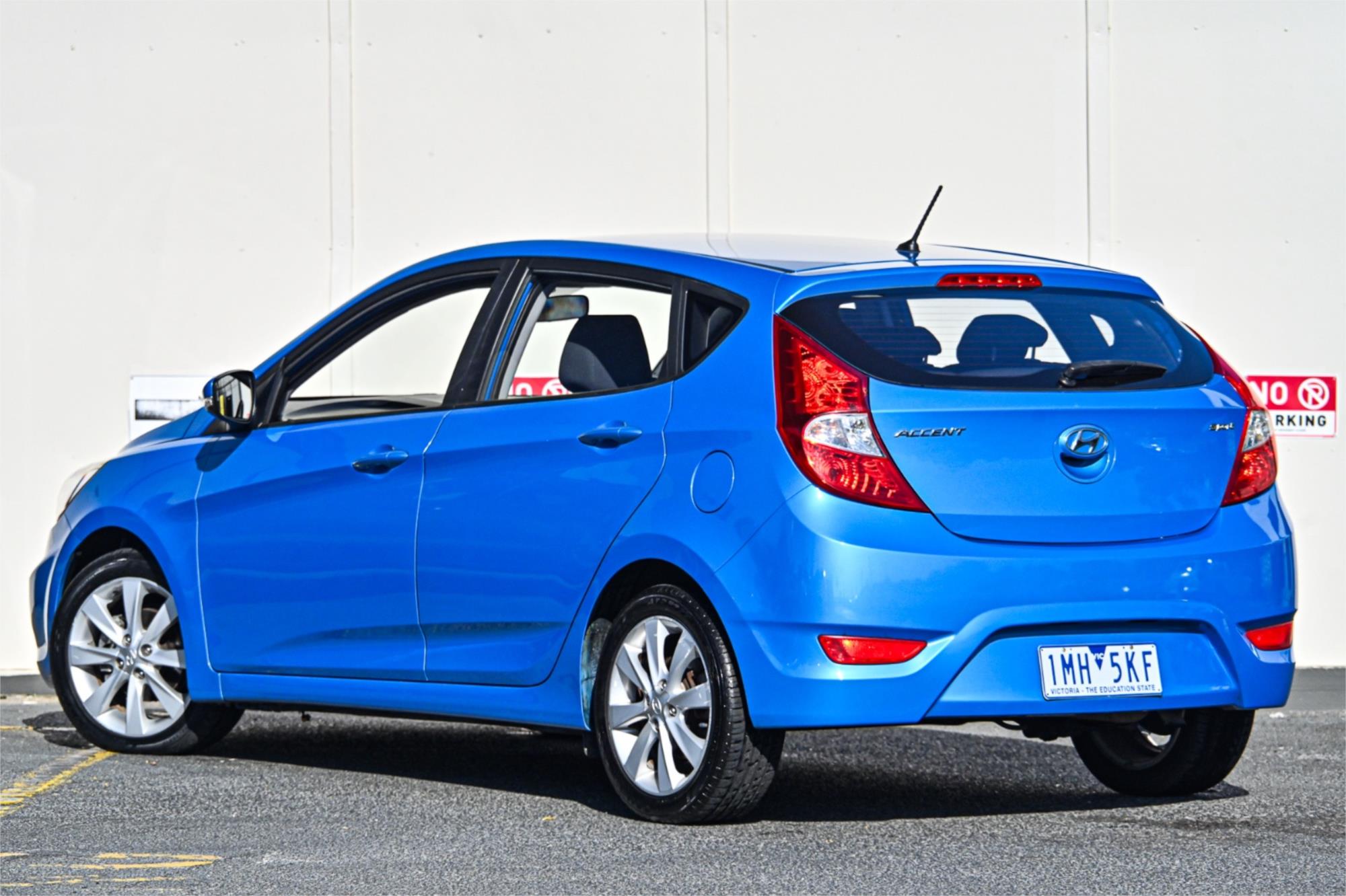 2018 HYUNDAI ACCENT RB6 MY18 SPORT 6 SP AUTOMATIC 5D HATCHBACK