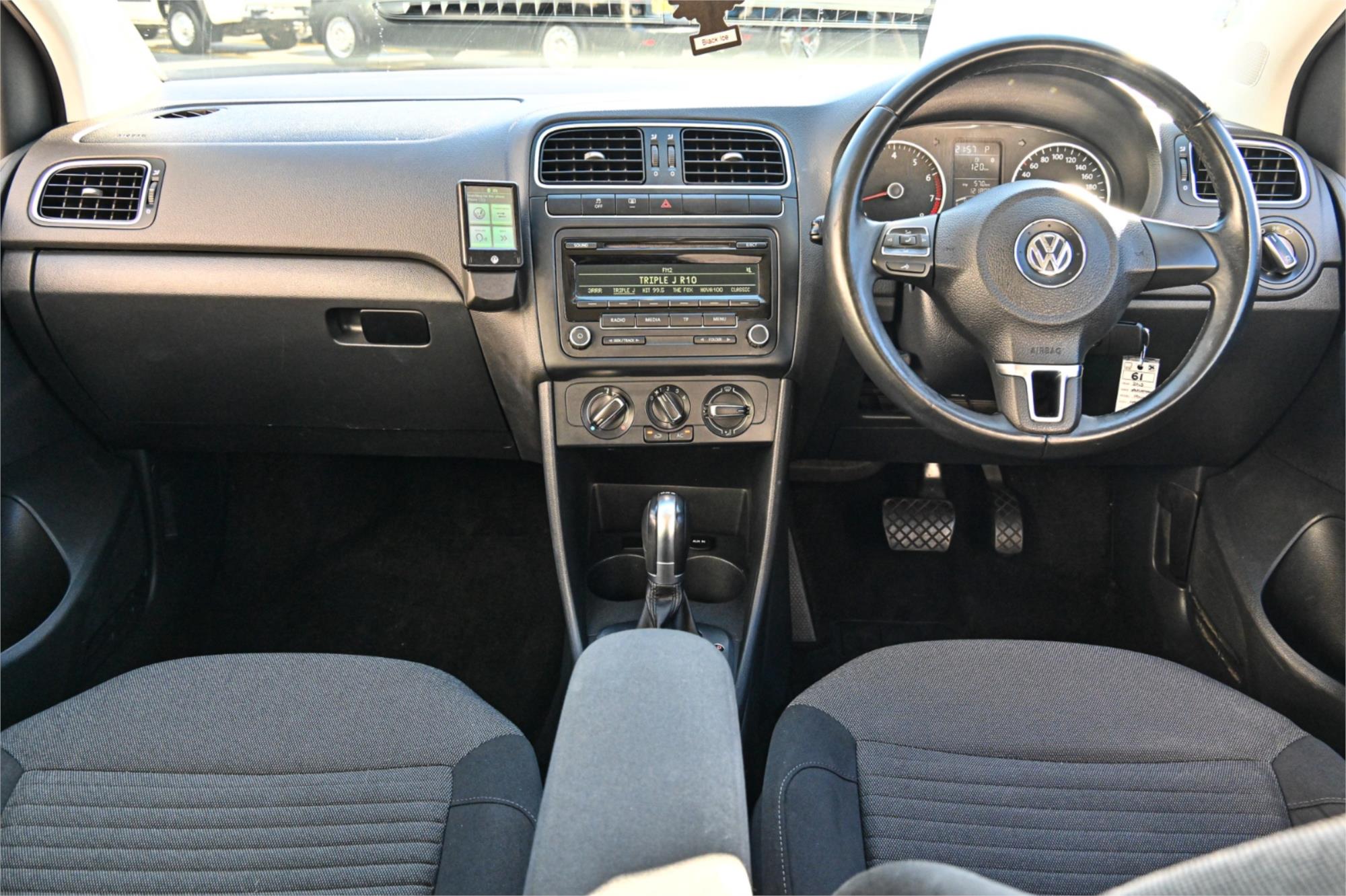 2013 VOLKSWAGEN POLO 6R MY13 77 TSI COMFORTLINE 7 SP AUTO DIRECT SHIFT 5D HATCHBACK