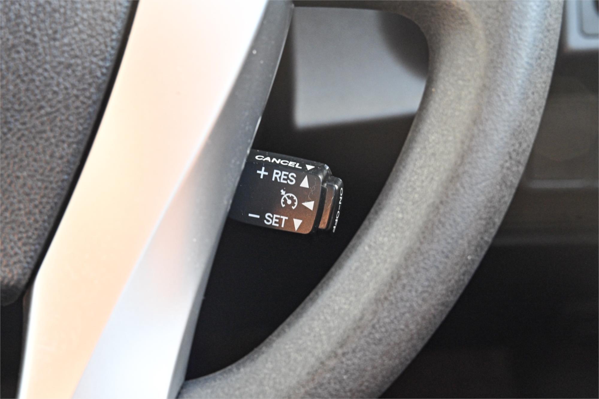 2015 TOYOTA PRIUS-C NHP10R HYBRID CONTINUOUS VARIABLE 5D HATCHBACK