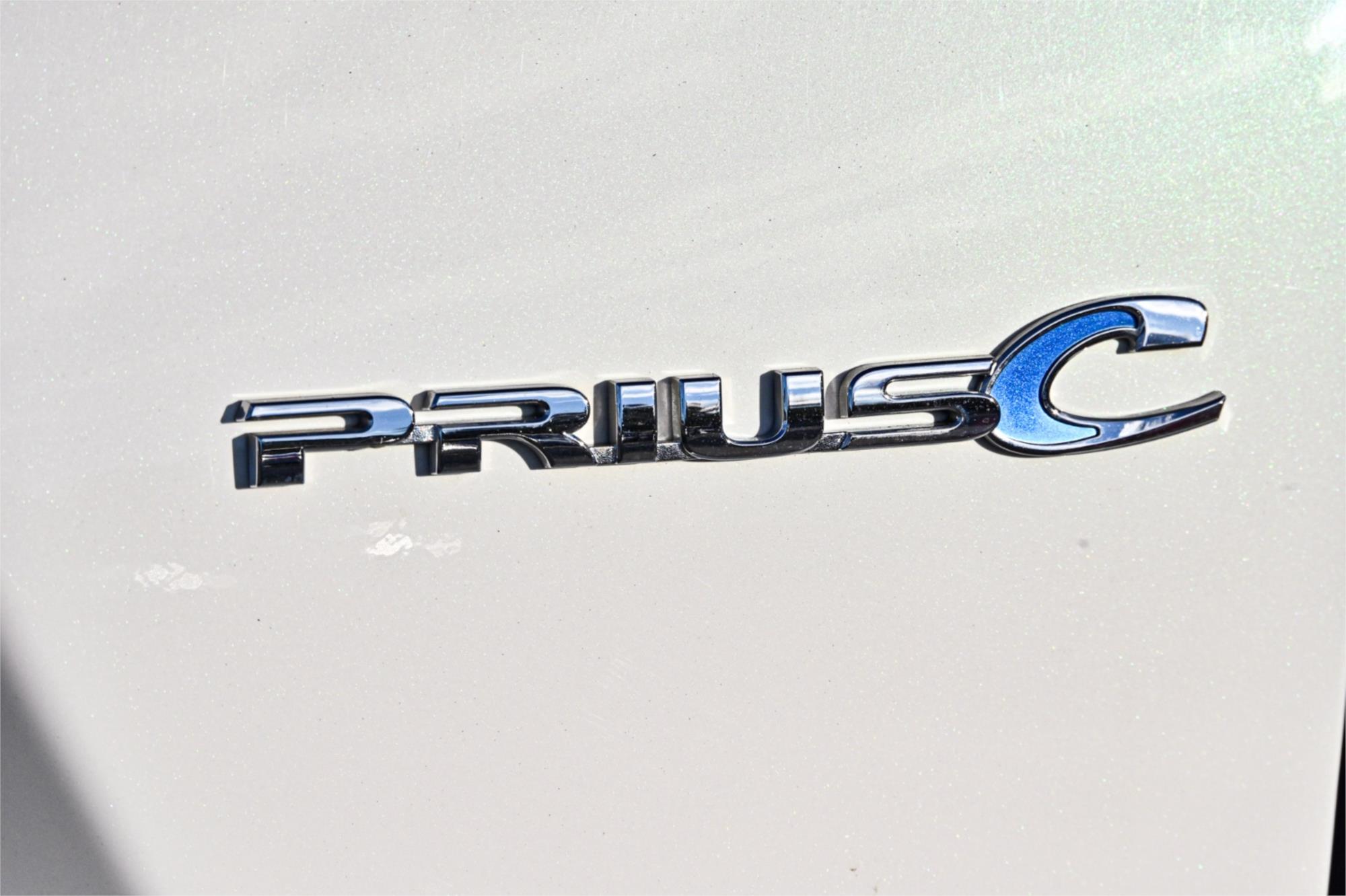 2015 TOYOTA PRIUS-C NHP10R HYBRID CONTINUOUS VARIABLE 5D HATCHBACK