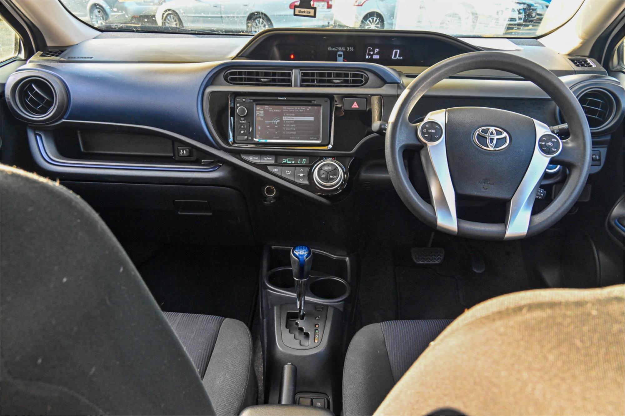 2015 TOYOTA PRIUS-C NHP10R HYBRID CONTINUOUS VARIABLE 5D HATCHBACK