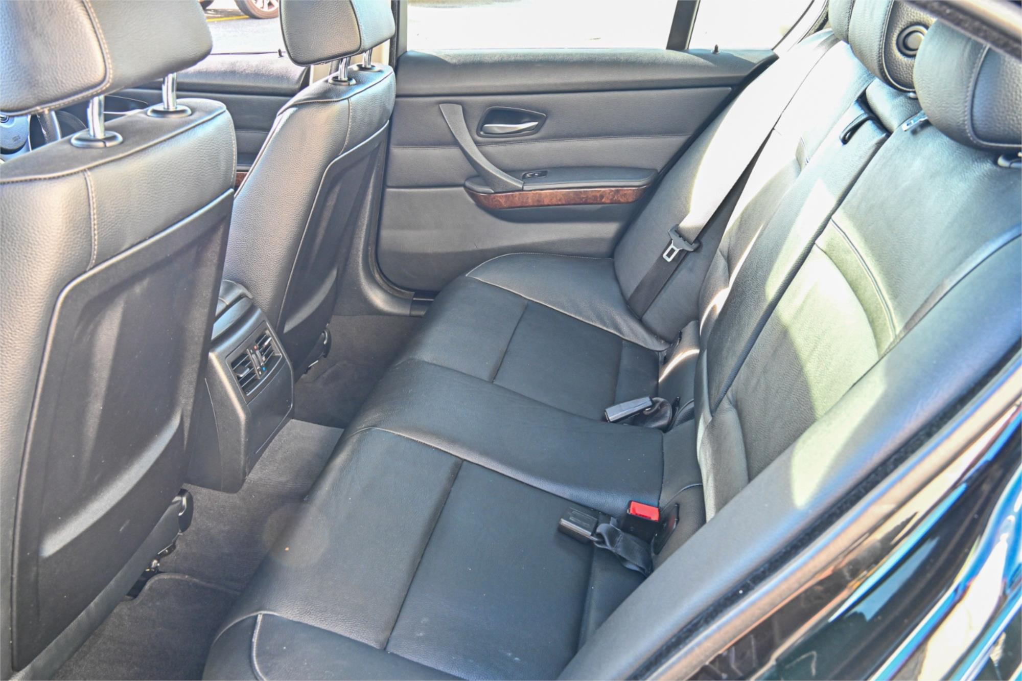 2009 BMW 3 E90 MY09 20i EXECUTIVE 6 SP AUTOMATIC STEPTRONIC 4D SEDAN