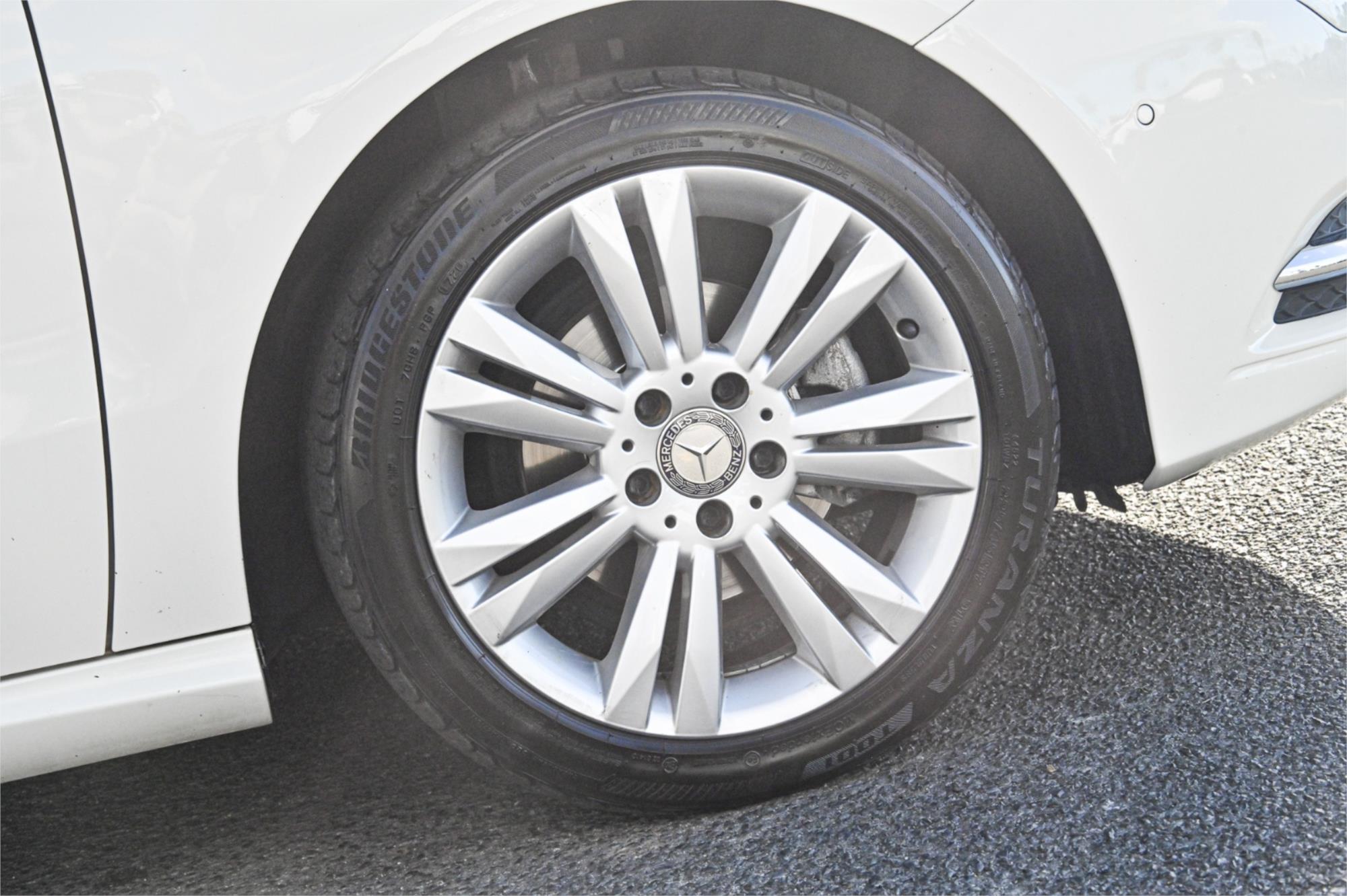 2014 MERCEDES-BENZ B180 246 MY14 7 SP AUTO DIRECT SHIFT 5D HATCHBACK