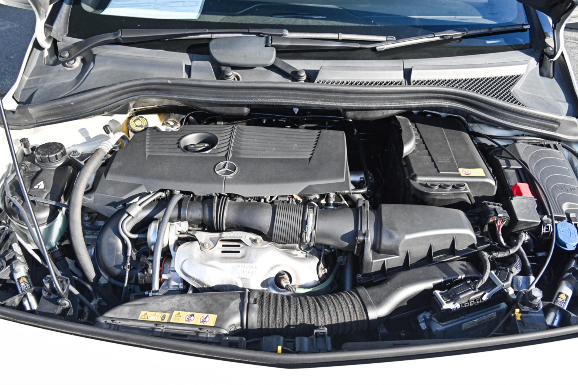 2014 MERCEDES-BENZ B180 246 MY14 7 SP AUTO DIRECT SHIFT 5D HATCHBACK