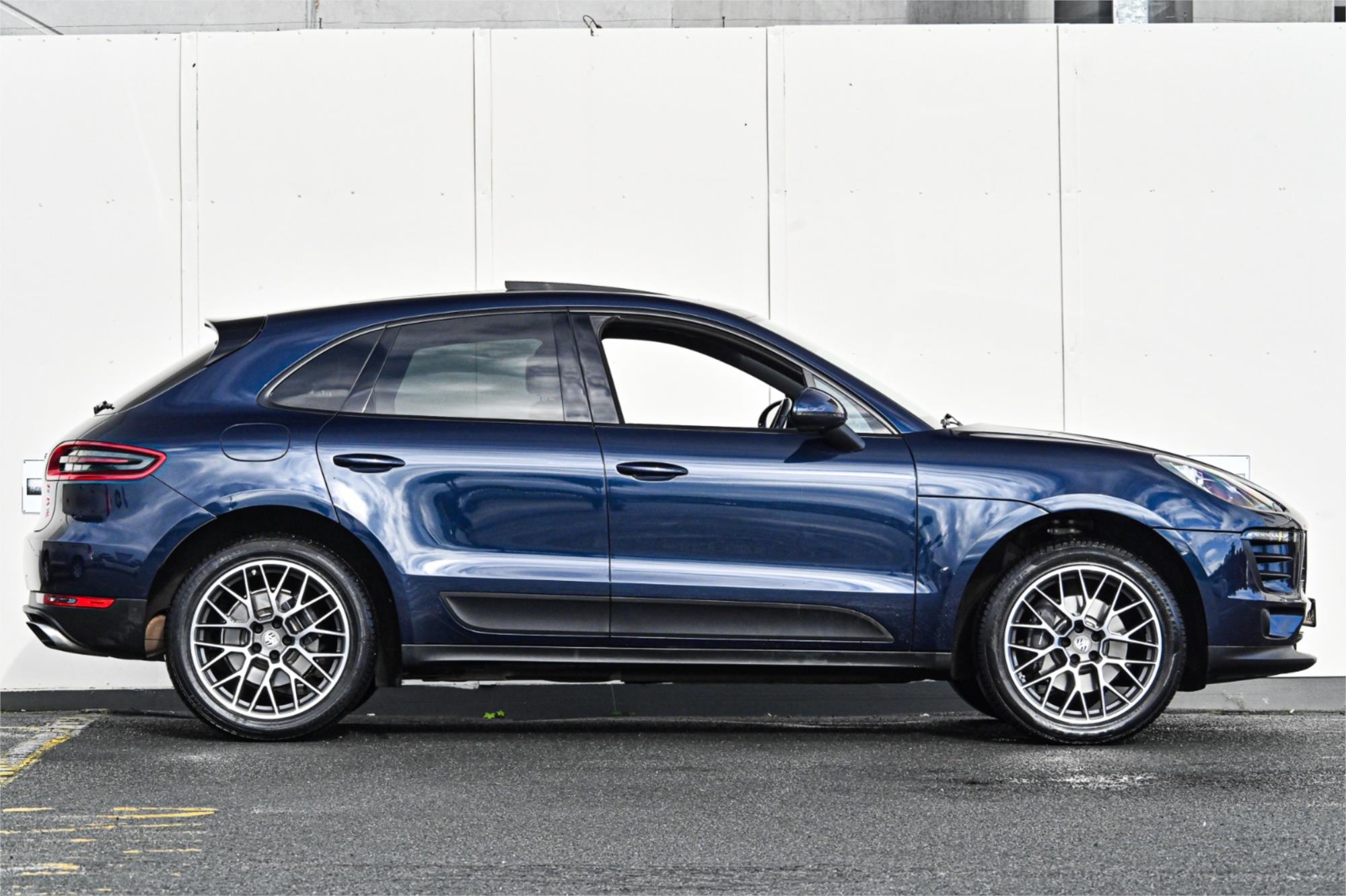 2018 PORSCHE MACAN 95B MY18 7 SP AUTO DUAL CLUTCH 4D WAGON