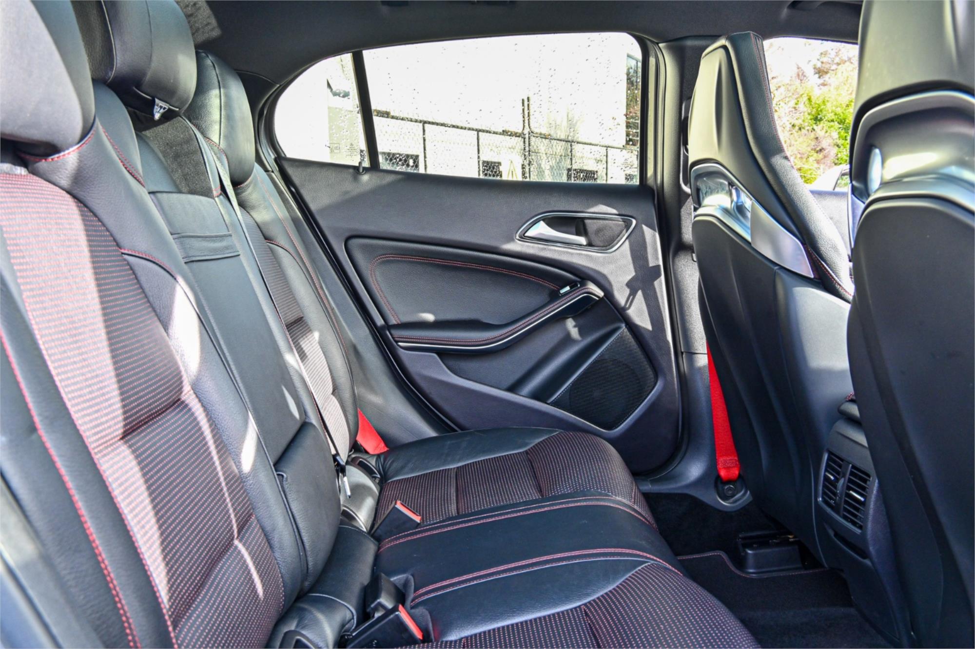 2014 MERCEDES-BENZ GLA X156 45 AMG 4MATIC 7 SP AUTO DUAL CLUTCH 4D WAGON