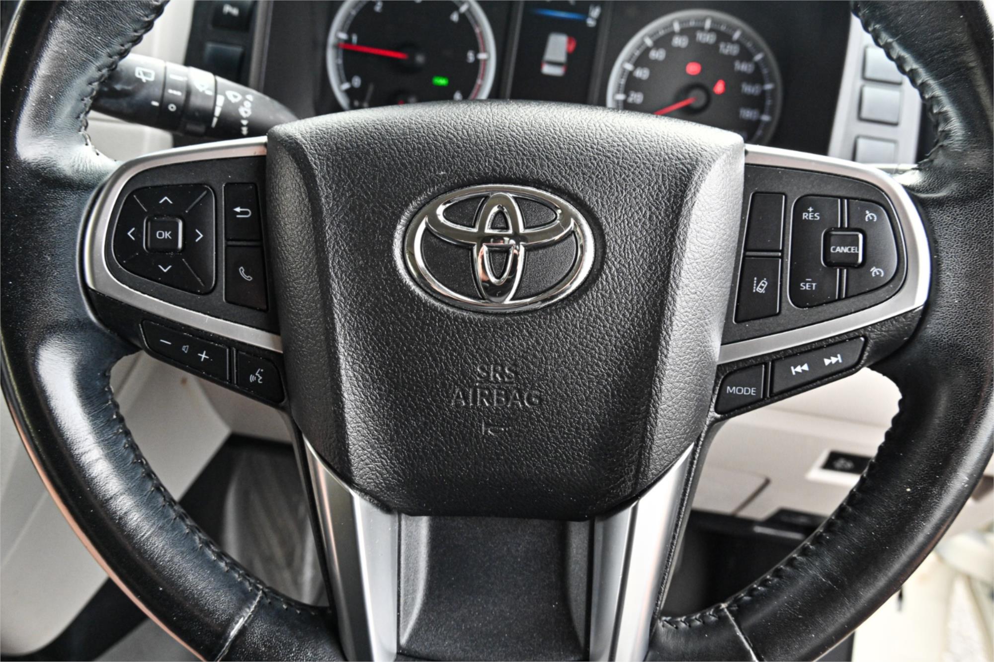 2019 TOYOTA HIACE GDH300R LWB 6 SP MANUAL 4D VAN