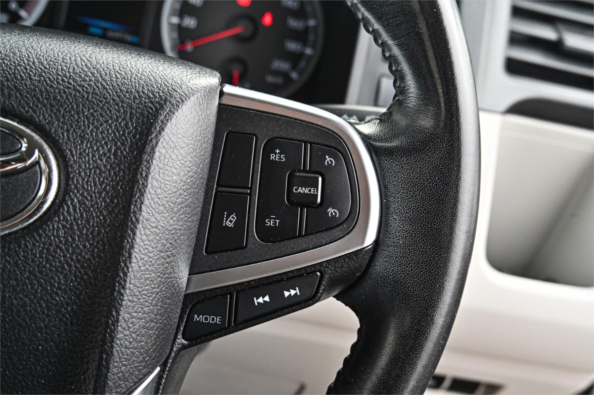 2019 TOYOTA HIACE GDH300R LWB 6 SP MANUAL 4D VAN