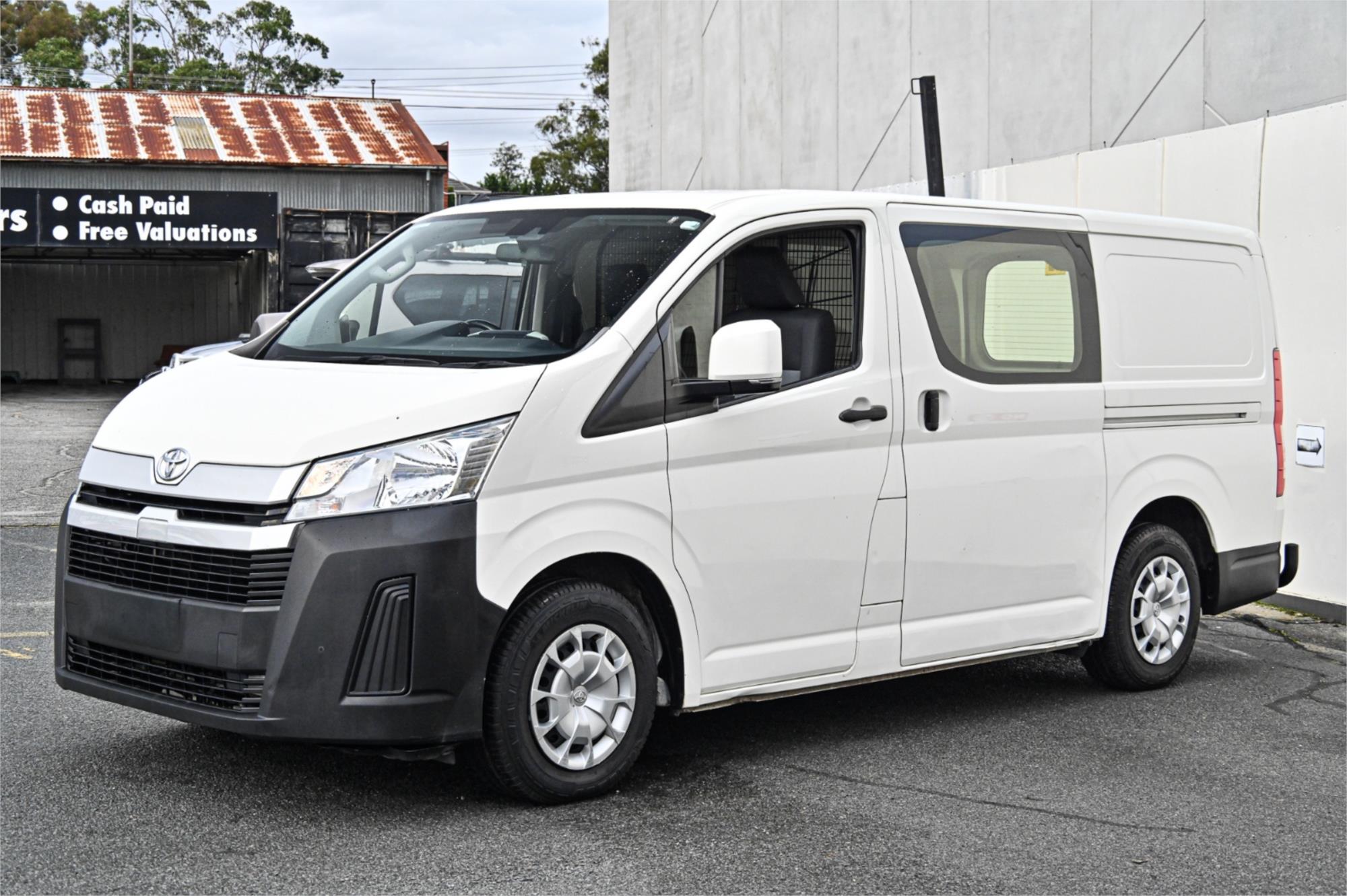 2019 TOYOTA HIACE GDH300R LWB 6 SP MANUAL 4D VAN