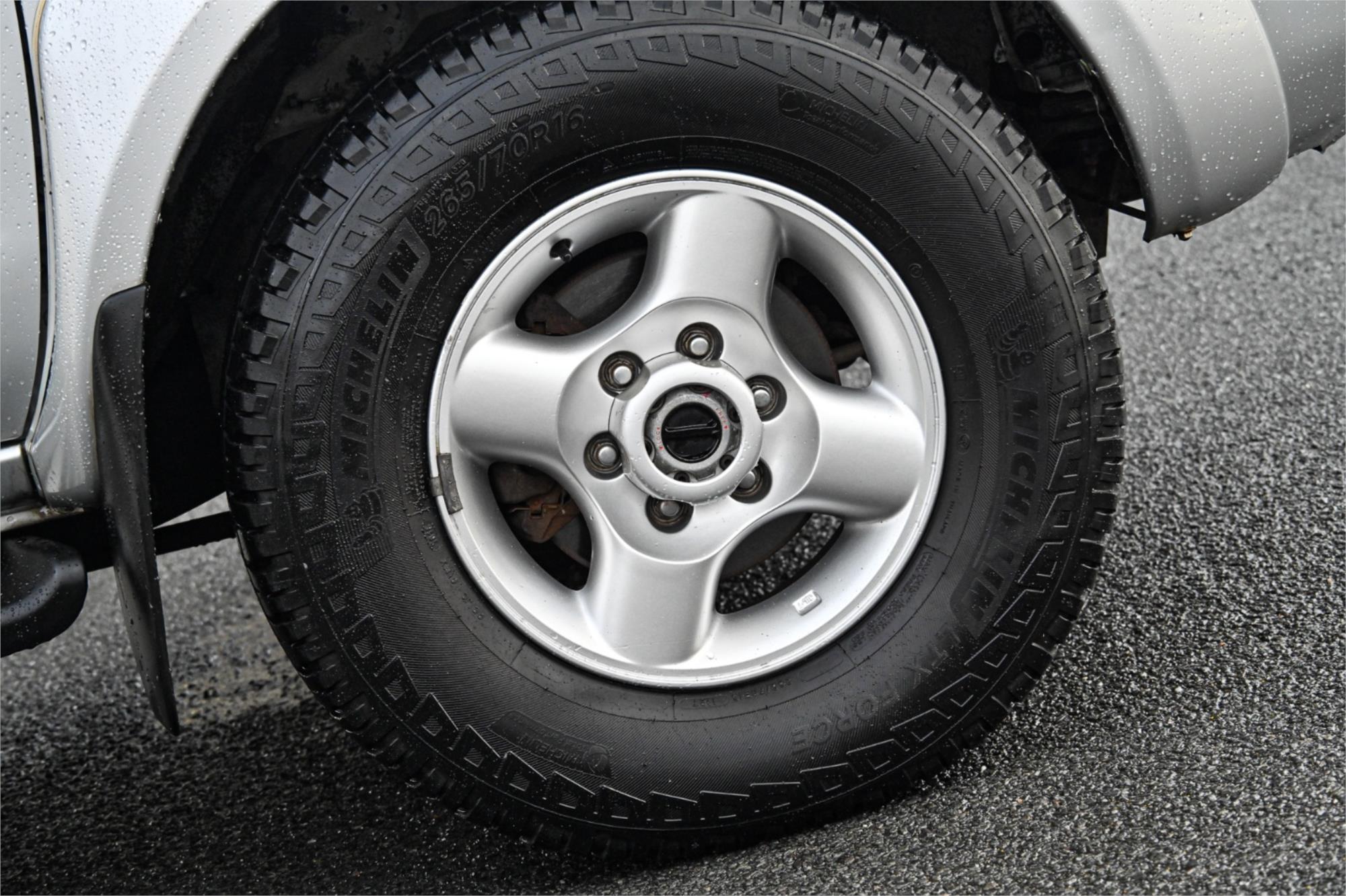 2012 NISSAN NAVARA D22 SERIES 5 ST-R (4x4) 5 SP MANUAL DUAL CAB P/UP