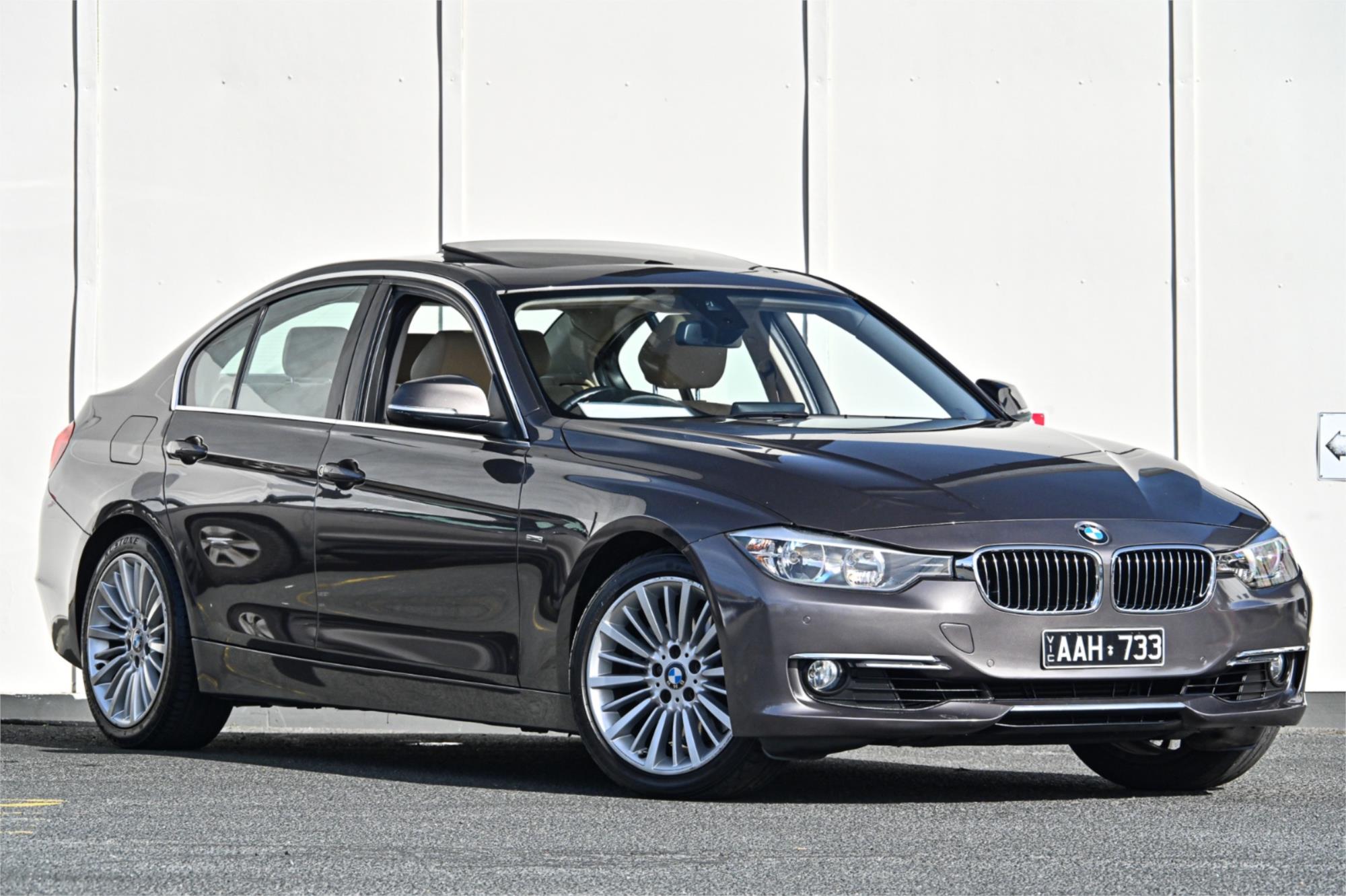 2013 BMW 3 F30 28i 8 SP AUTOMATIC 4D SEDAN