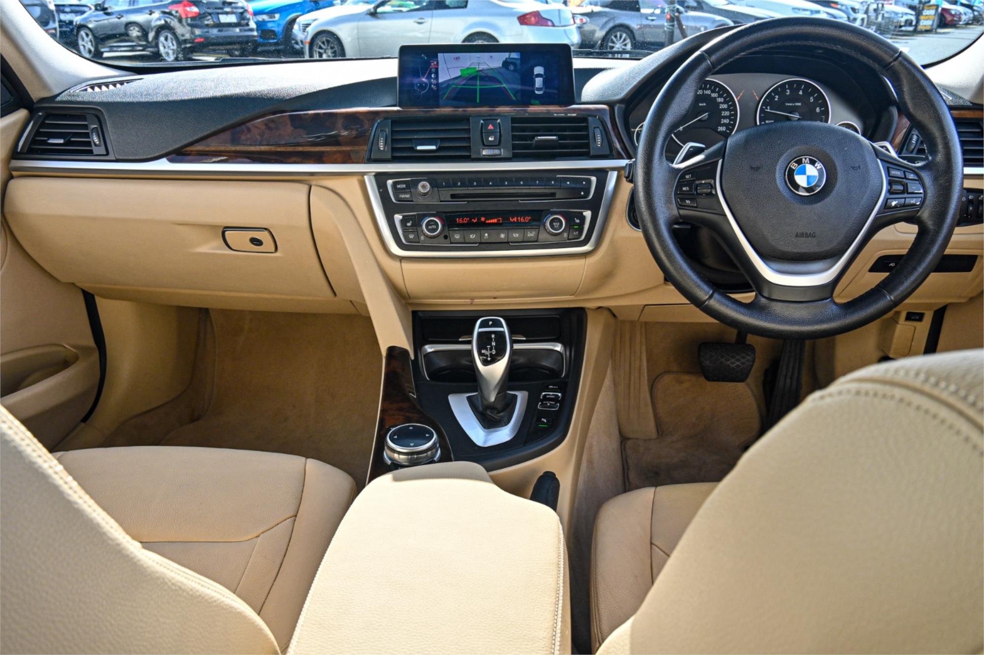 2013 BMW 3 F30 28i 8 SP AUTOMATIC 4D SEDAN