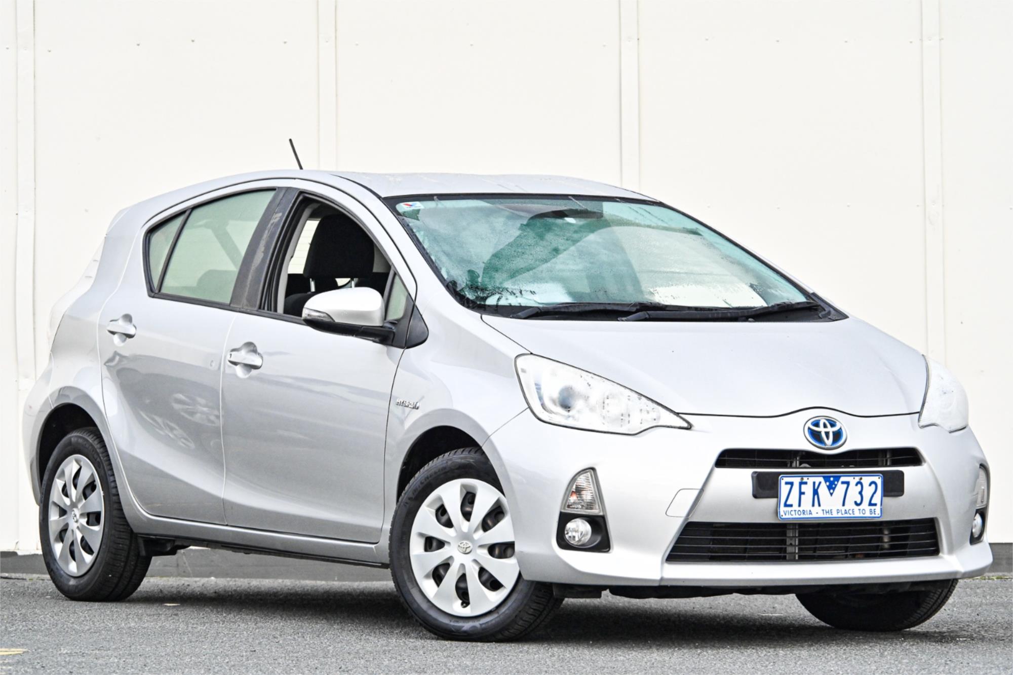 2012 TOYOTA PRIUS-C NHP10R HYBRID CONTINUOUS VARIABLE 5D HATCHBACK