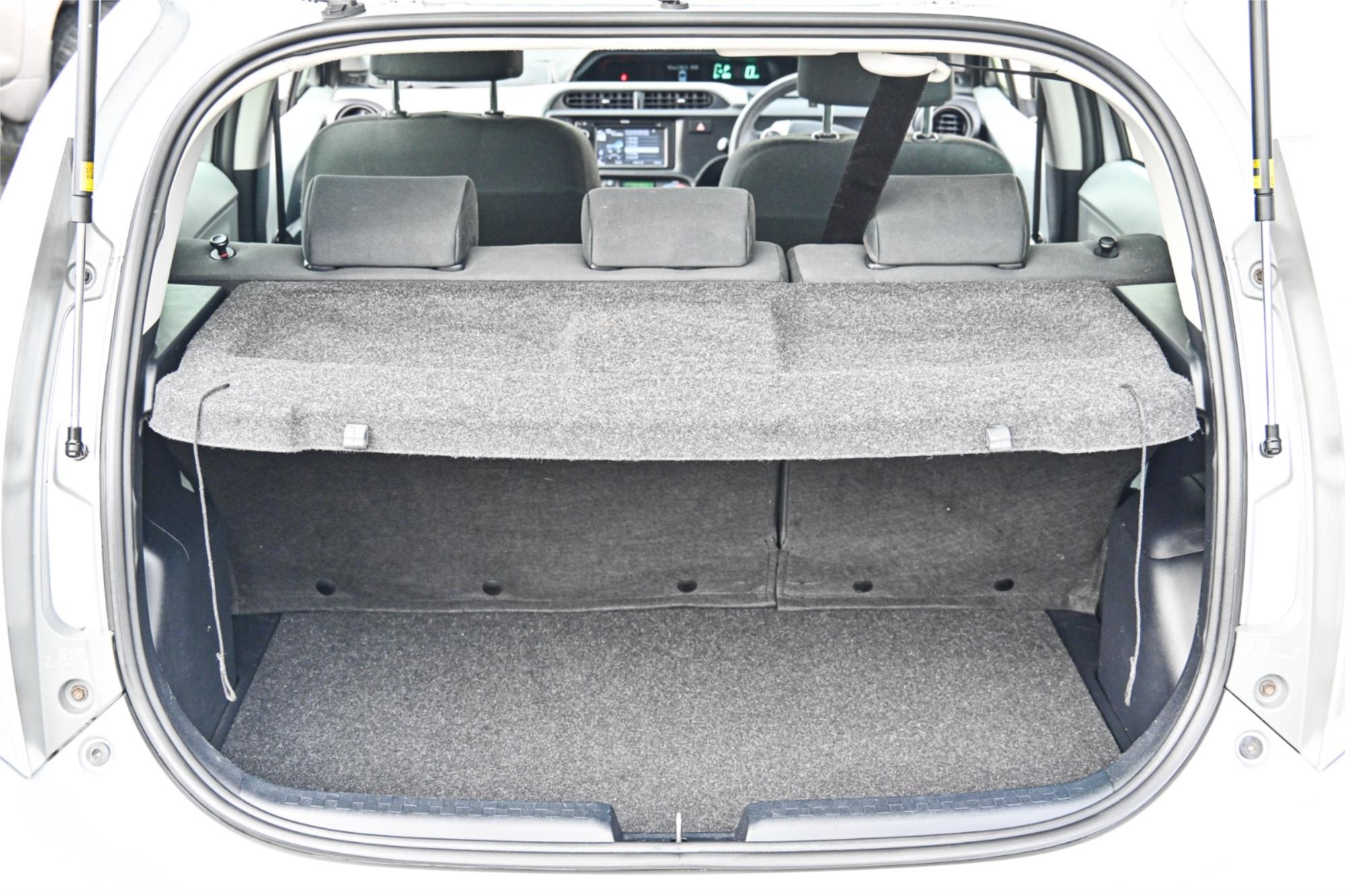 2012 TOYOTA PRIUS-C NHP10R HYBRID CONTINUOUS VARIABLE 5D HATCHBACK