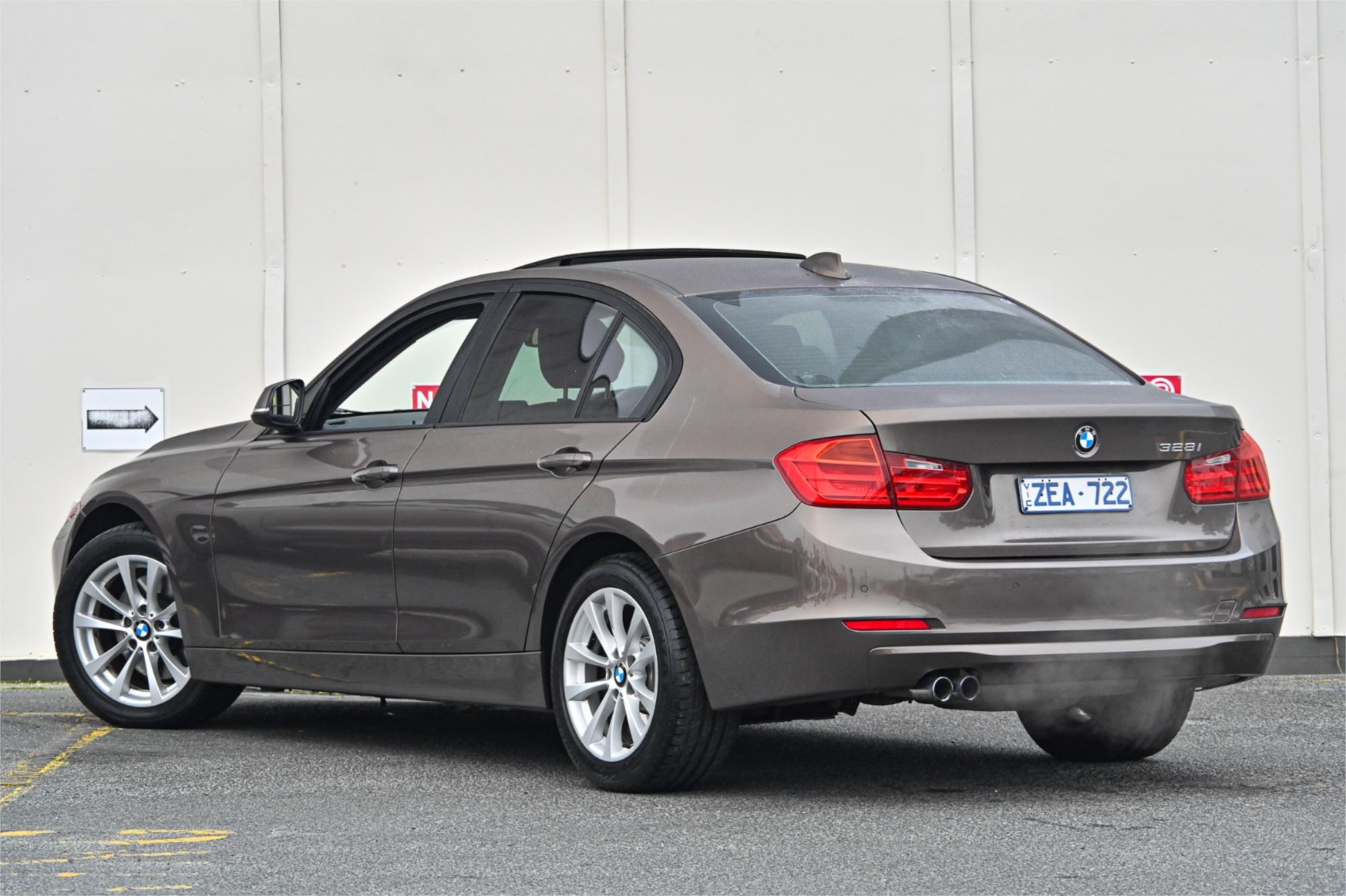 2012 BMW 3 F30 28i 8 SP AUTOMATIC 4D SEDAN